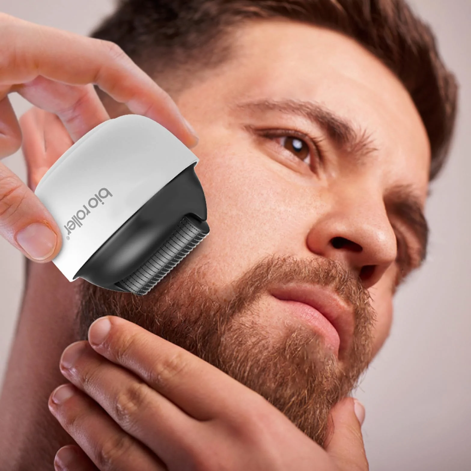 FONWUJIOT Derma roller do brody, 1200 igieł, wałek do brody, profesjonalne mikroigłowanie do użytku domowego, zapobiega wypadaniu włosów, do twarzy, skóry głowy i brody