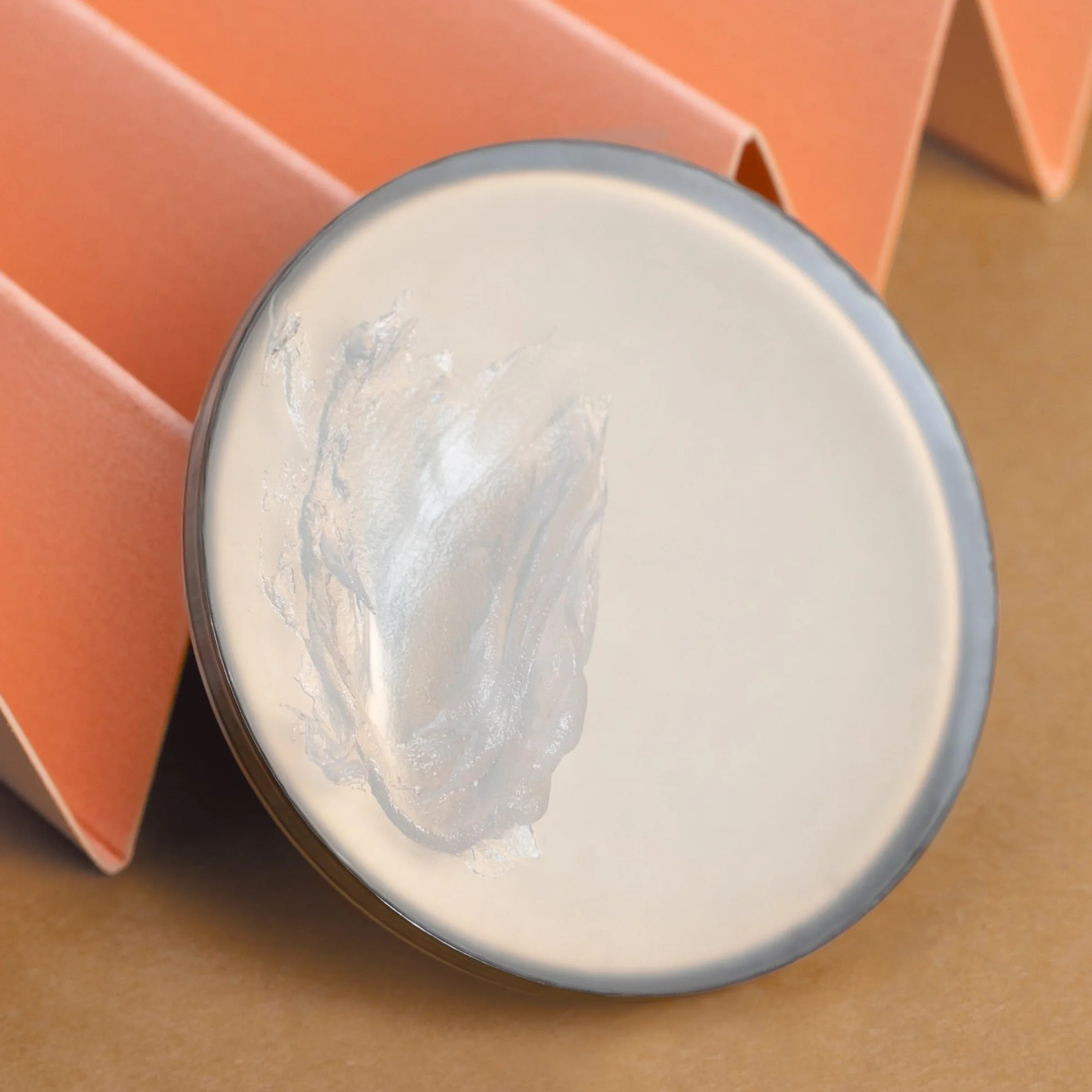 Neve Cosmetics żel pod oczy w proszku do cieni do powiek | Klej Sticky