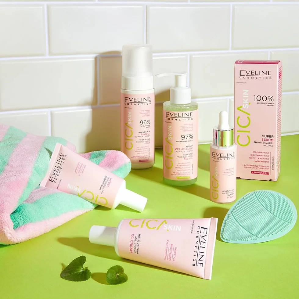 Eveline Cosmetics Cica Skin CC krem nawilżający i tonizujący, wegańska formuła, redukuje zaczerwienienia, wygładza i regeneruje, 50 ml