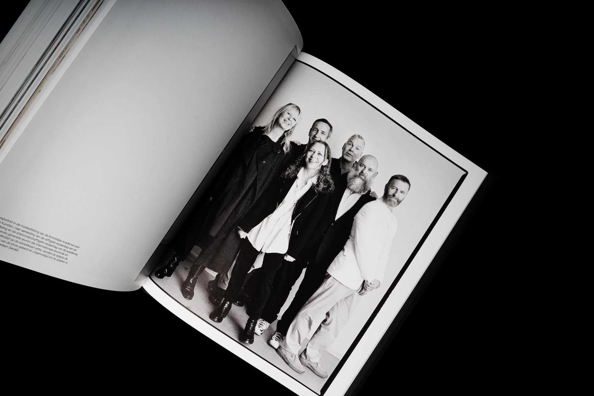 The Antwerp Six /anglais