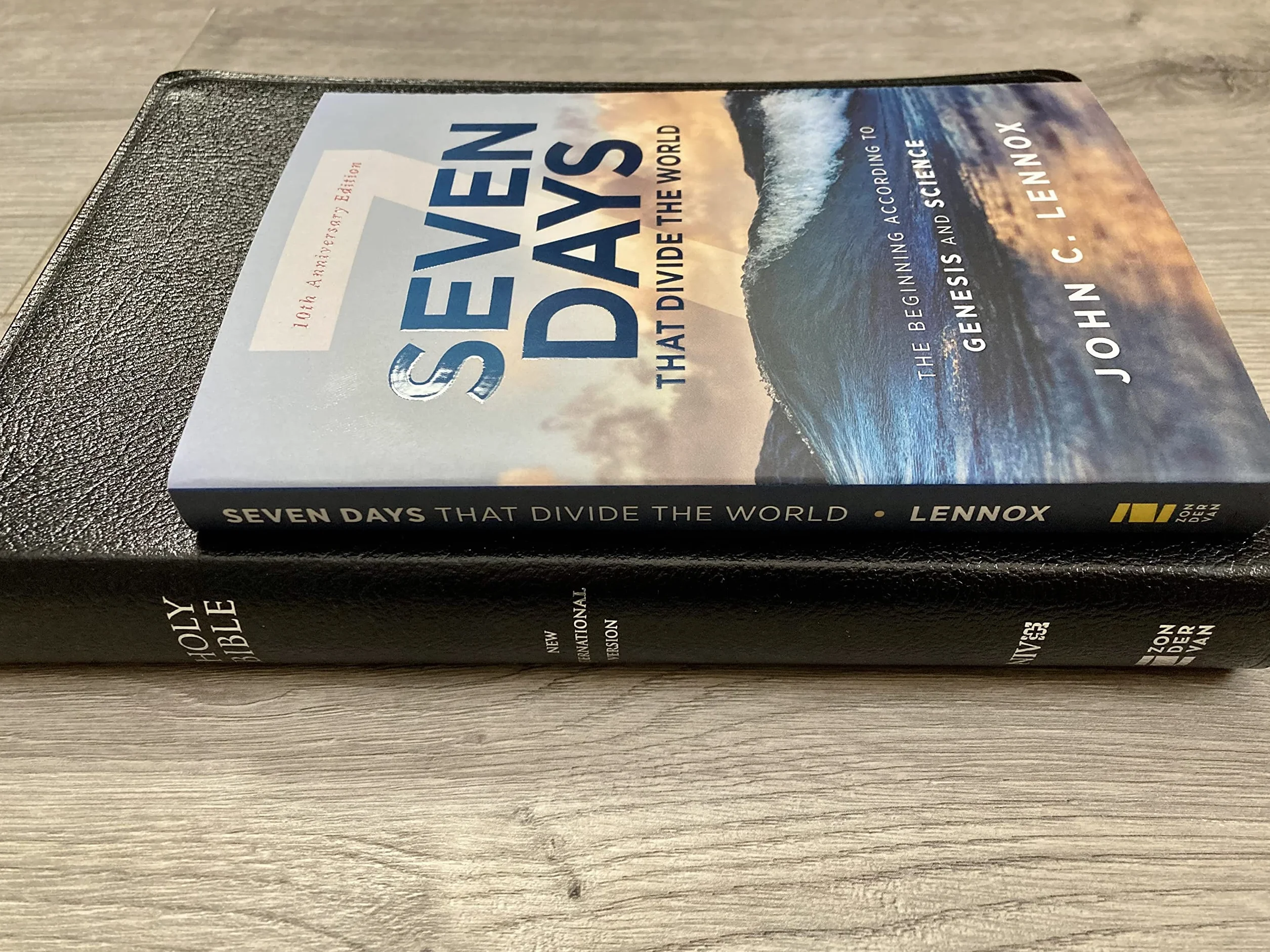 Seven Days That Divide the World, 10th Anniversary Edition: The Beginning According to Genesis and Science