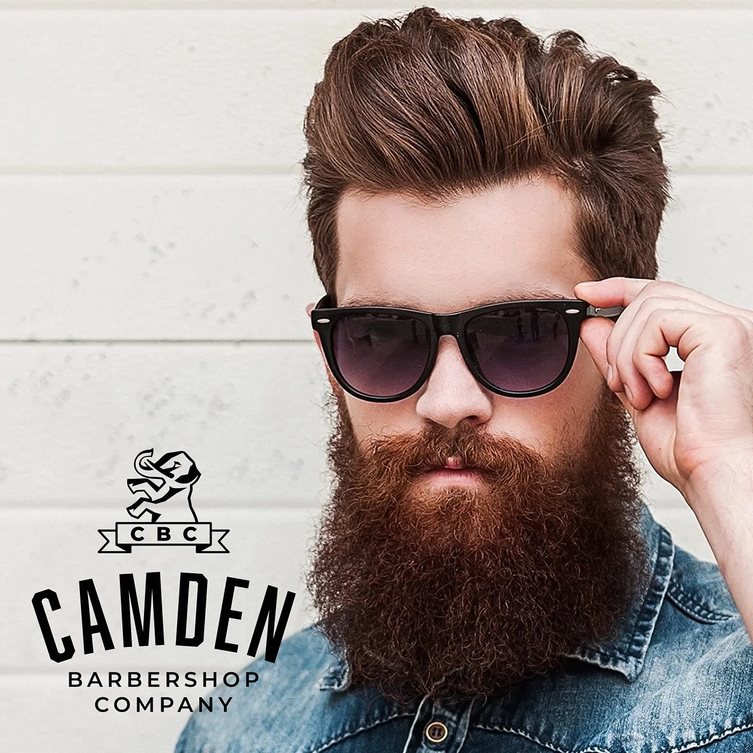 Ultralight Bartkamm von Camden Barbershop Company ? Birnbaumholz ? inkl. Etui ? für die tägliche Bartpflege & das Auftragen von Bartöl/Beard Balm ?