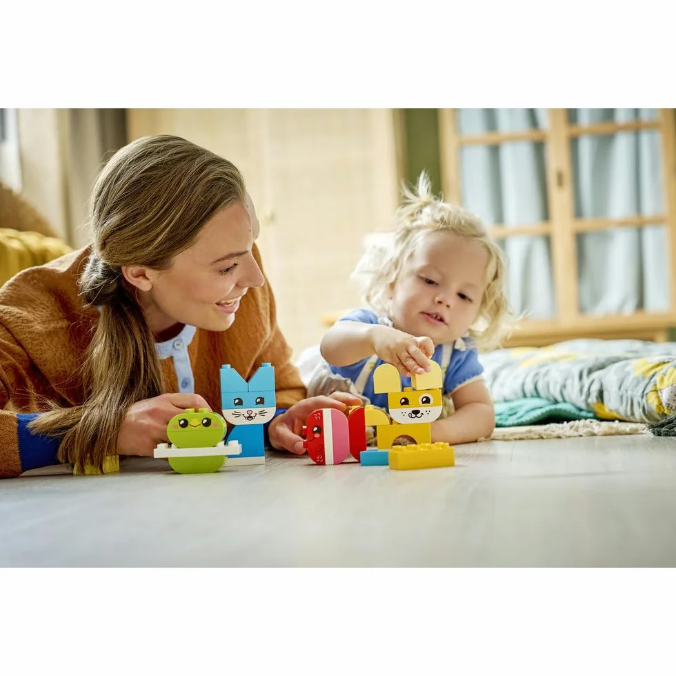 LEGO DUPLO 3 in 1 Creative Cute Pets - Educational Fine Motor Skills Toy for Toddlers - Animal Figures incl. Dog, Cat, Bird & Fish - Easter Crafts - Gift for 1+ Year Old Babies, Girls & Boys - 10477