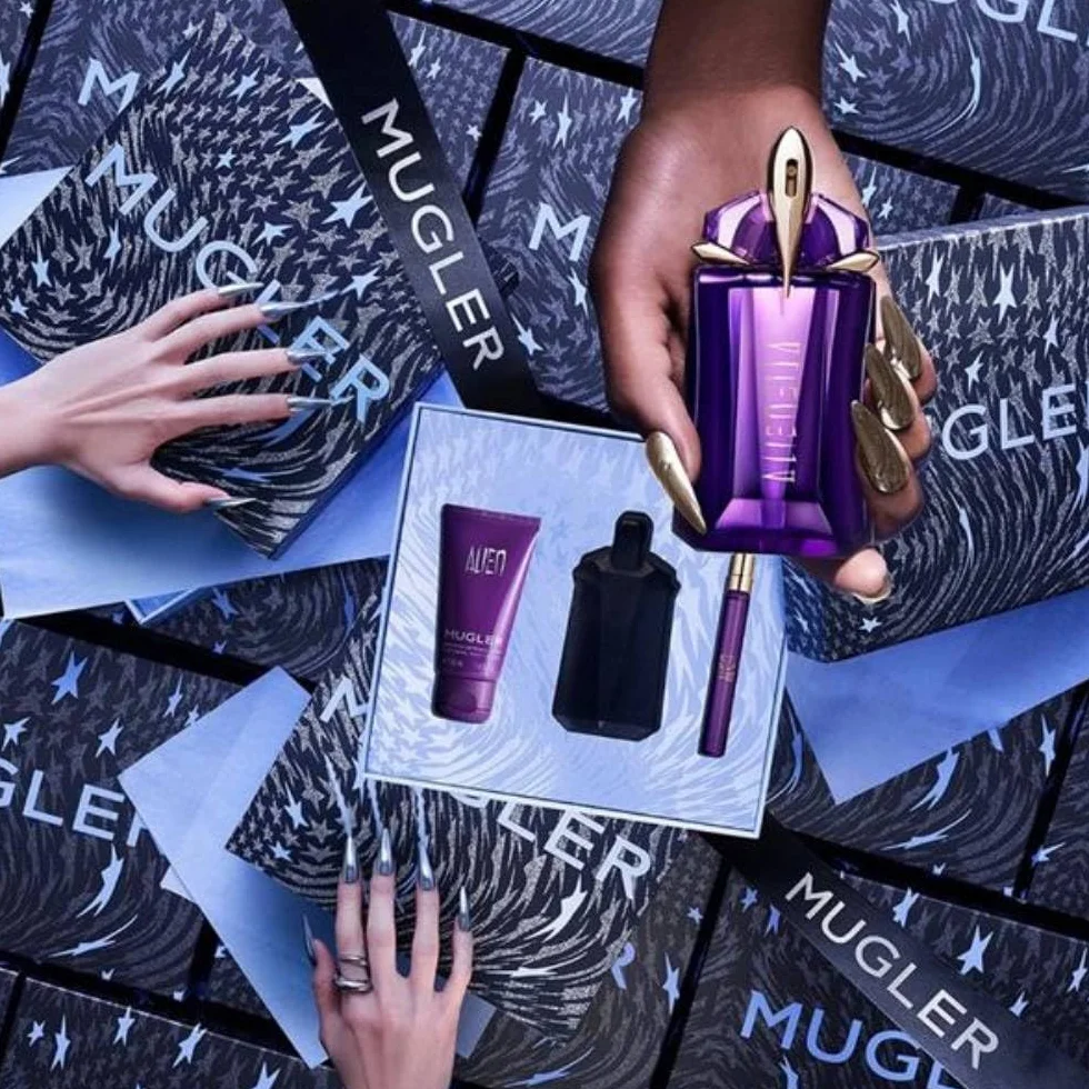 Mugler Alien woda perfumowana Set 60 ml Refill + B/L 50 ml + 10