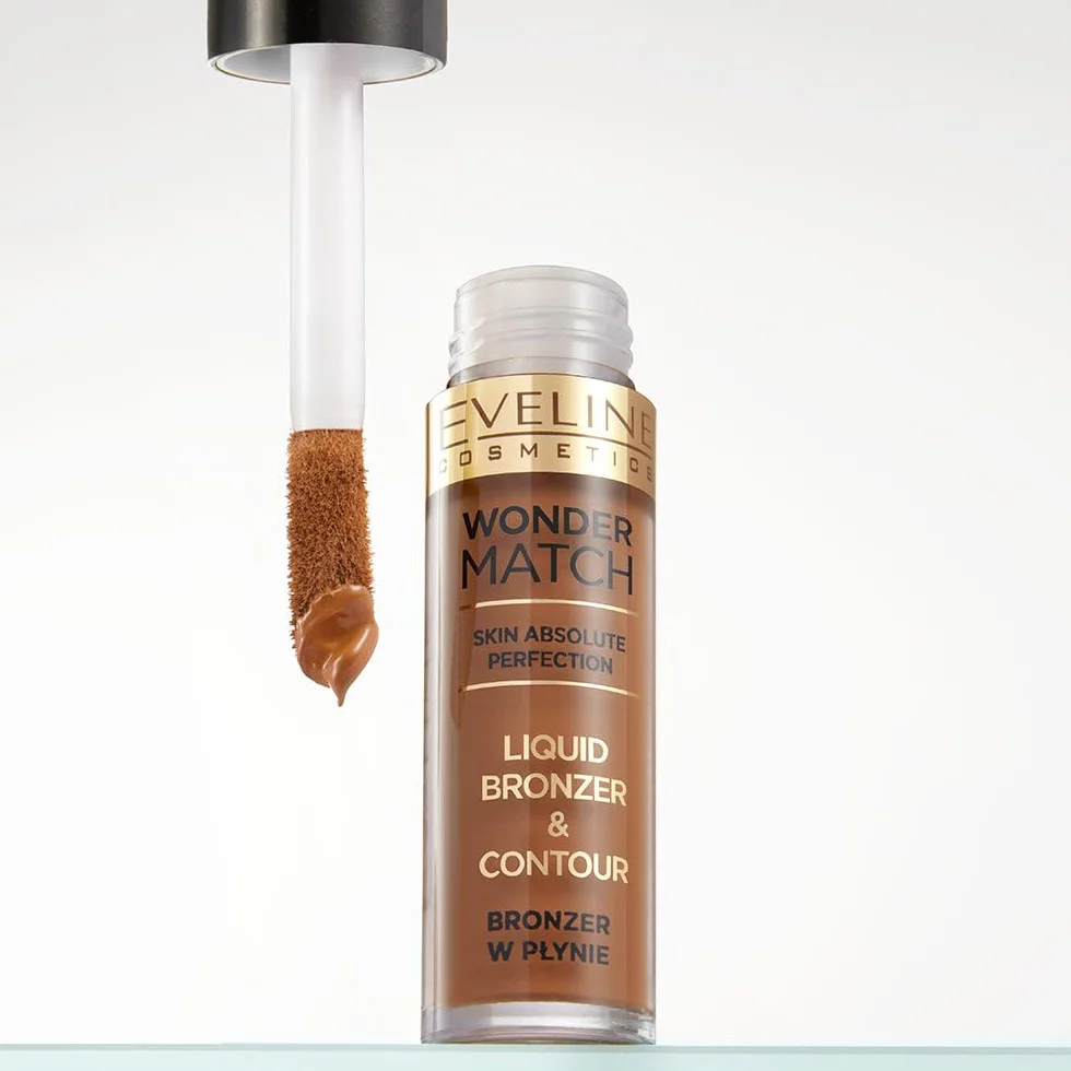 Eveline Cosmetics Wonder Match płynny bronzer – ultralekka kremowa formuła do wszystkich rodzajów i odcieni skóry, łatwe zastosowanie, długotrwałe wykończenie, dostępna w dwóch odcieniach