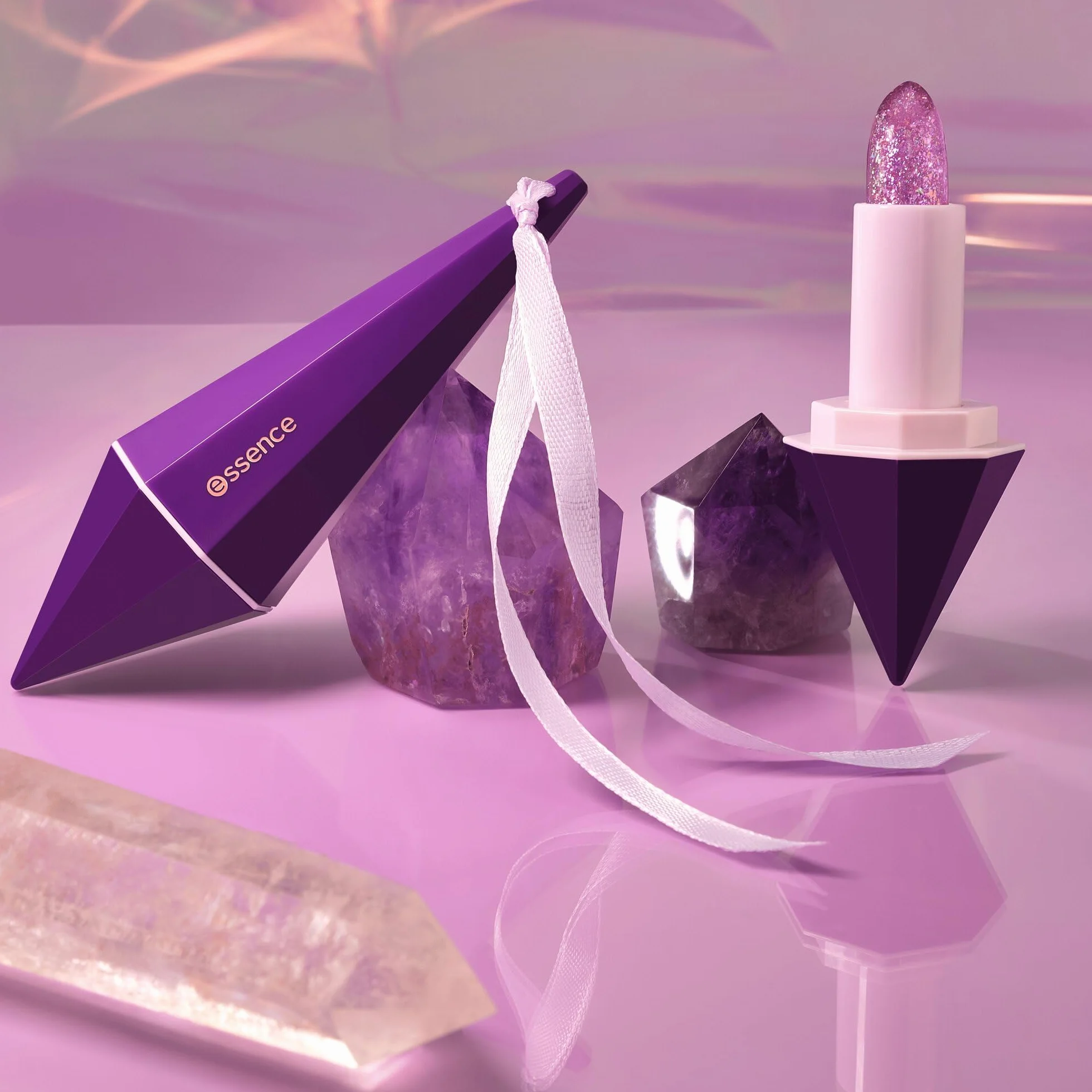essence Błyszczyk do ust CRYSTAL CRUSH lip glow, dostosowanie koloru, 3.2g
