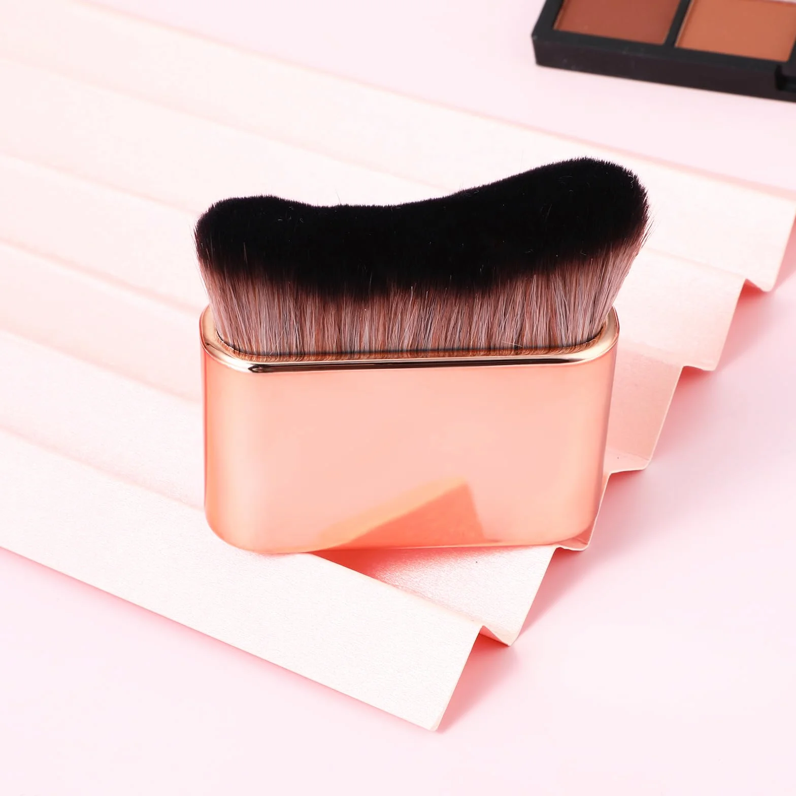 Duży pędzel Kabuki samoopalający do ciała i twarzy Makijaż, podkład do różu Shadow Bronzer