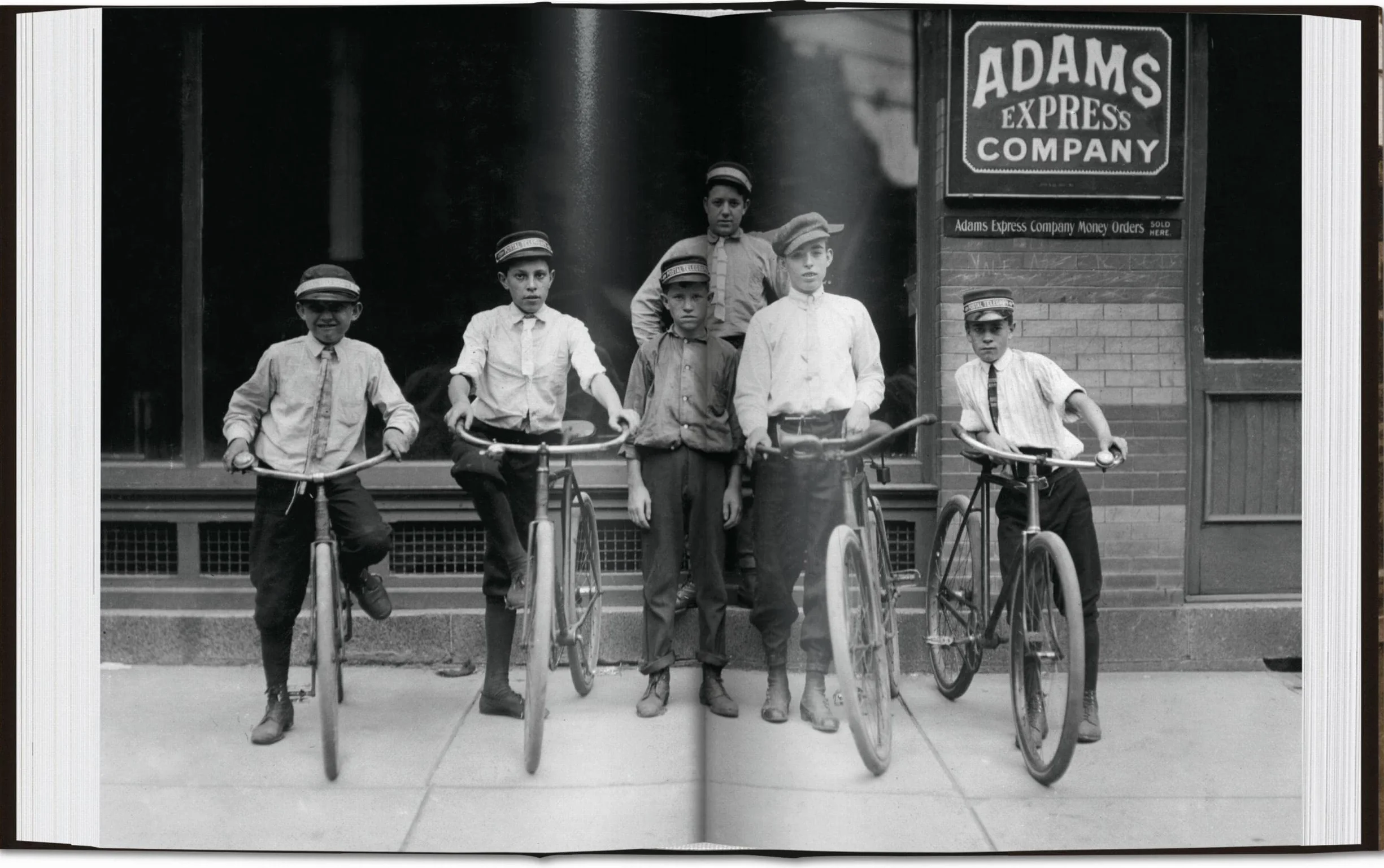 Lewis W. Hine: America at Work