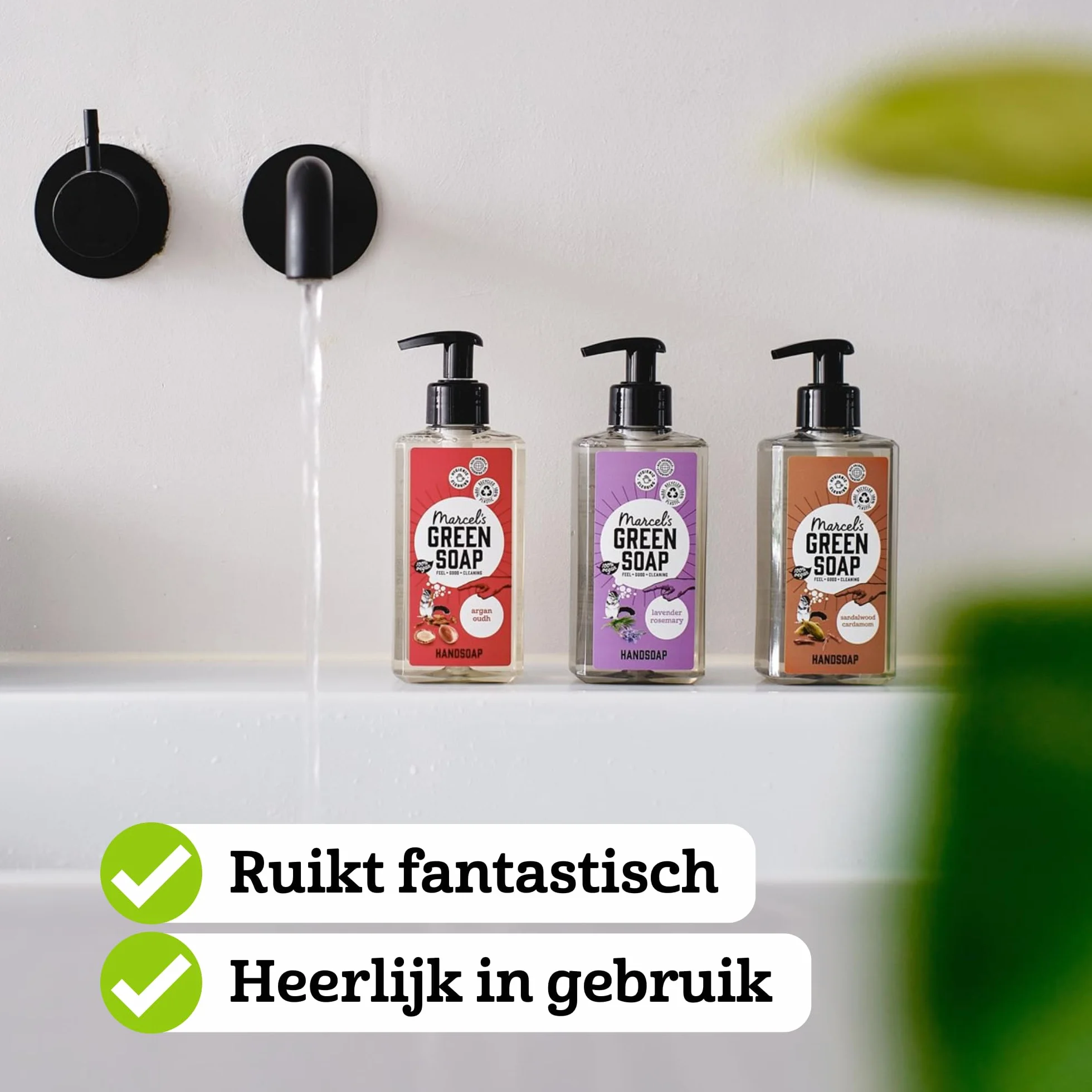 Marcel's Green Soap - Mydło do rąk, drzewo sandałowe i kardamon, dozownik mydła w płynie, przyjazne dla środowiska, wegańskie, w 97% biodegradowalne, 250 ml
