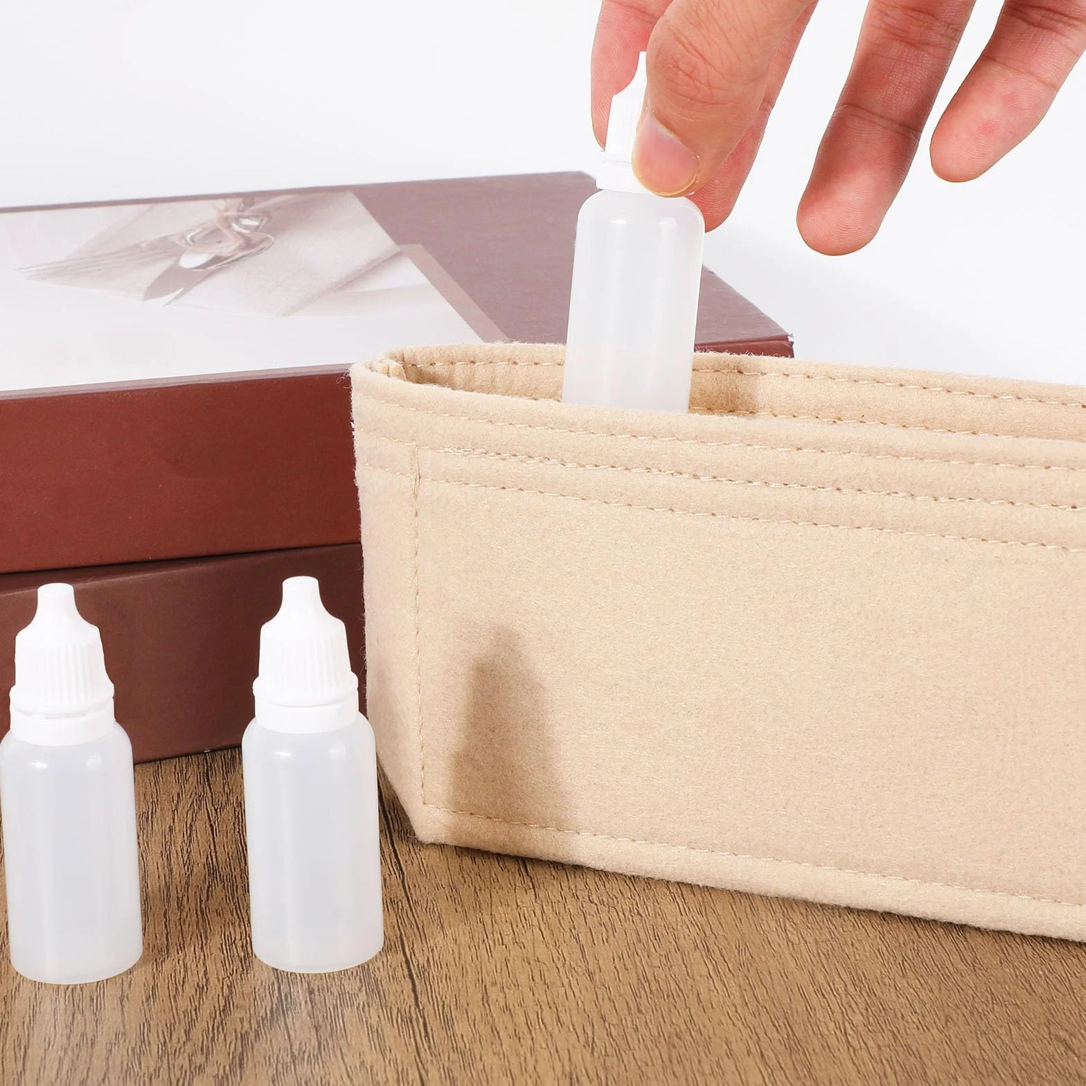 Małych Plastikowych Buteleczek z Kroplomierzem 15 ml Zestaw 5 sztuk Białe