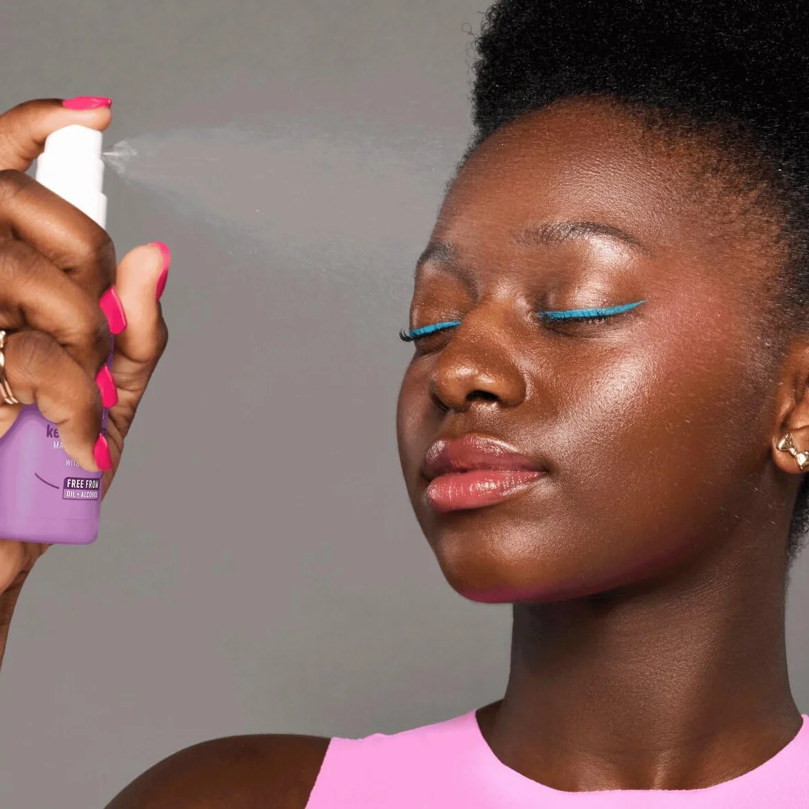 essence Spray utrwalający makijaż fix & LAST keep it PERFECT 50ml