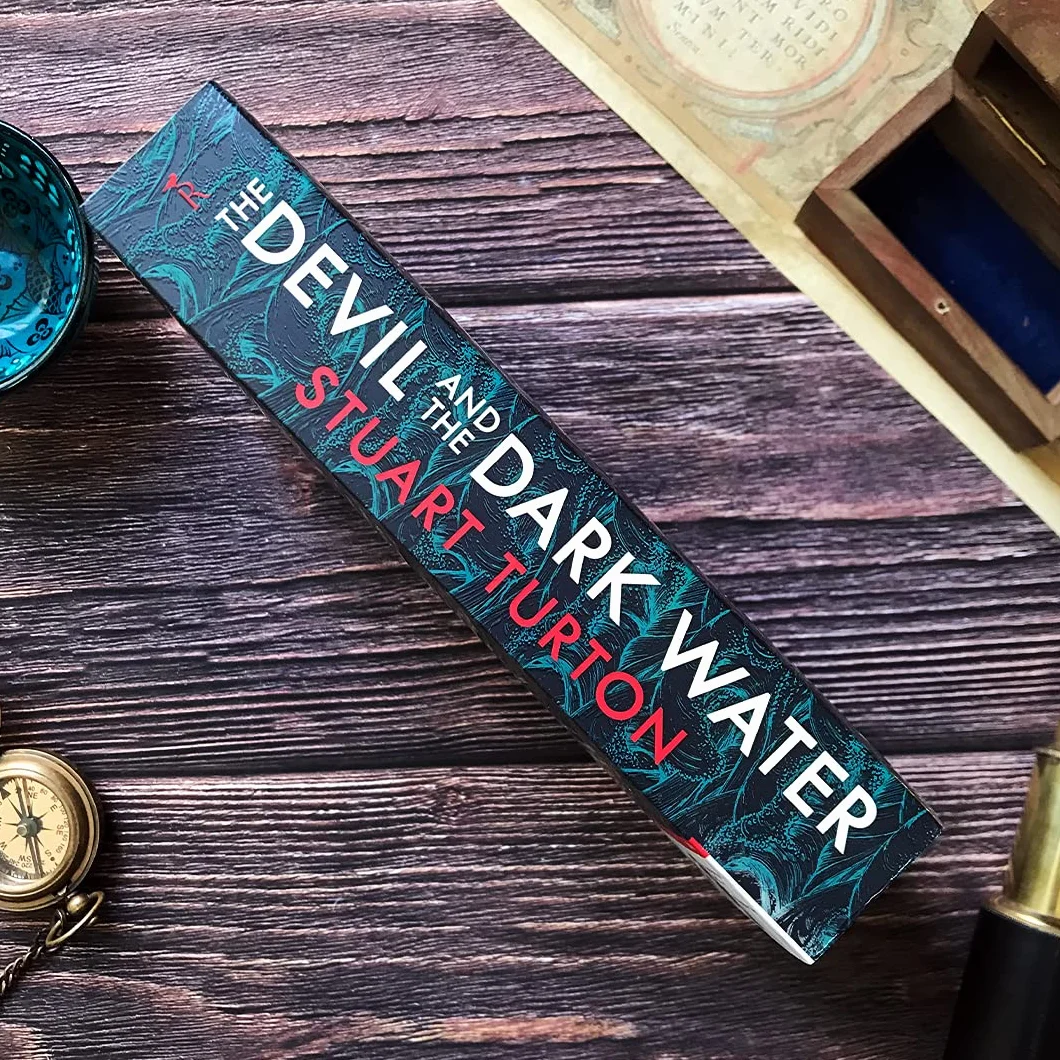 The Devil and the Dark Water: from the bestselling author of The Seven Deaths of Evelyn Hardcastle and The Last Murder at the End of the World