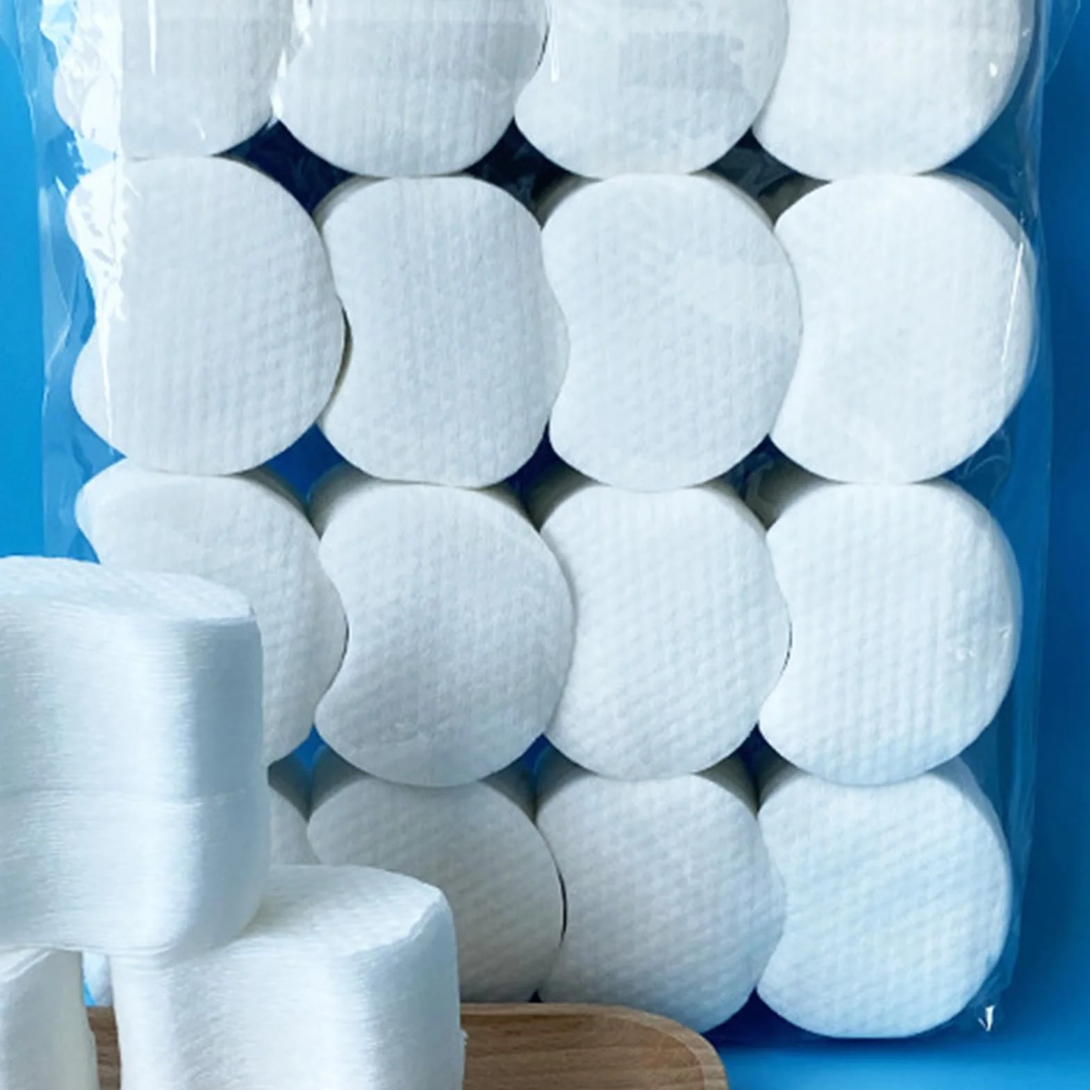 Face Cotton Pads, Facial Cleansing Rounds, Natural Soft, 2.36x2.36 Inches, Reusable for Daily Care