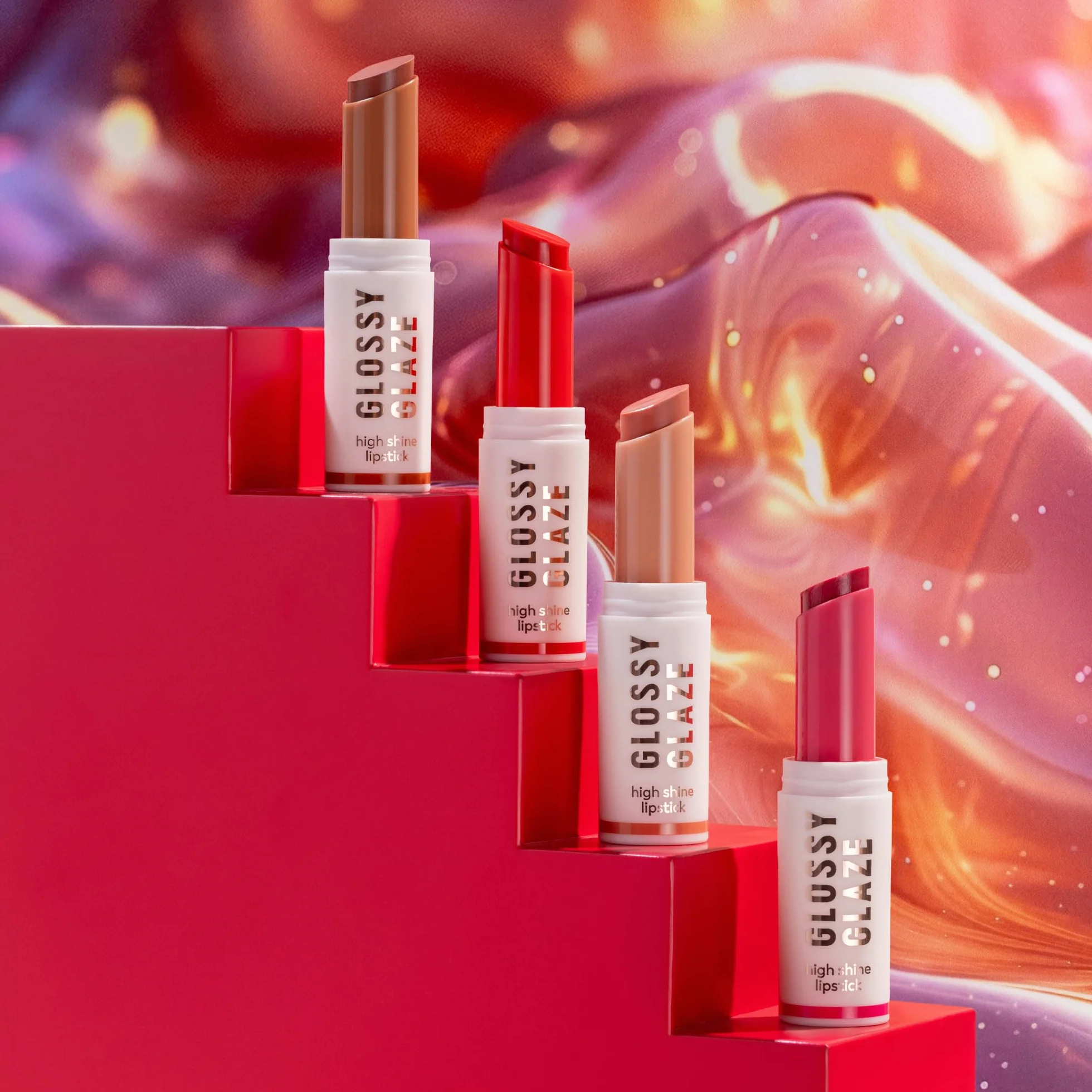 essence Pomadka do ust GLOSSY GLAZE, mocno napigmentowana, błyszczący, intensywny kolor (1.9g)