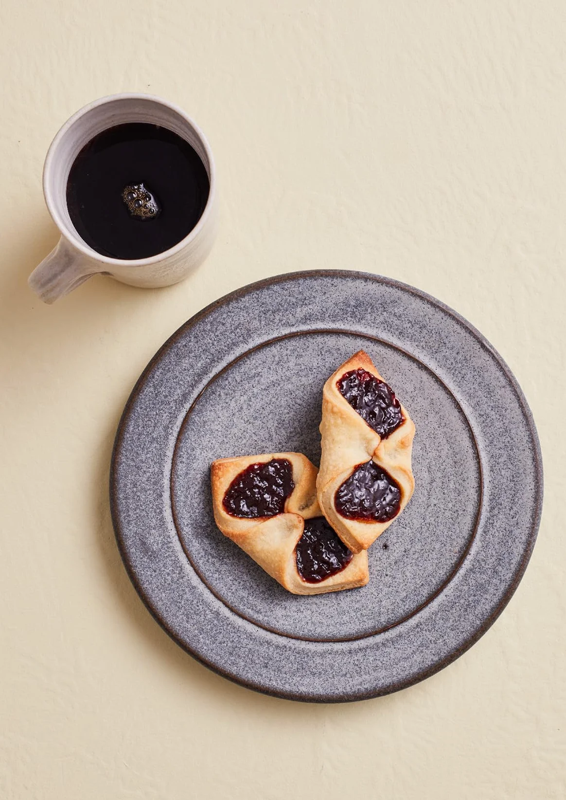 Crumbs: Cookies and Sweets from Around the World