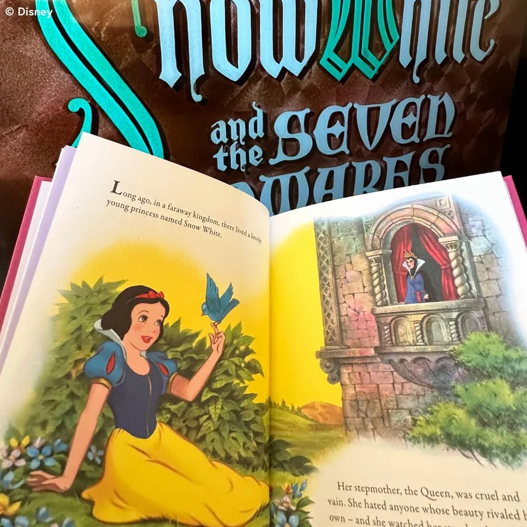 Disney Pocket Classics - The Princess Collection: featuring Snow White, Sleeping Beauty and Cinderella