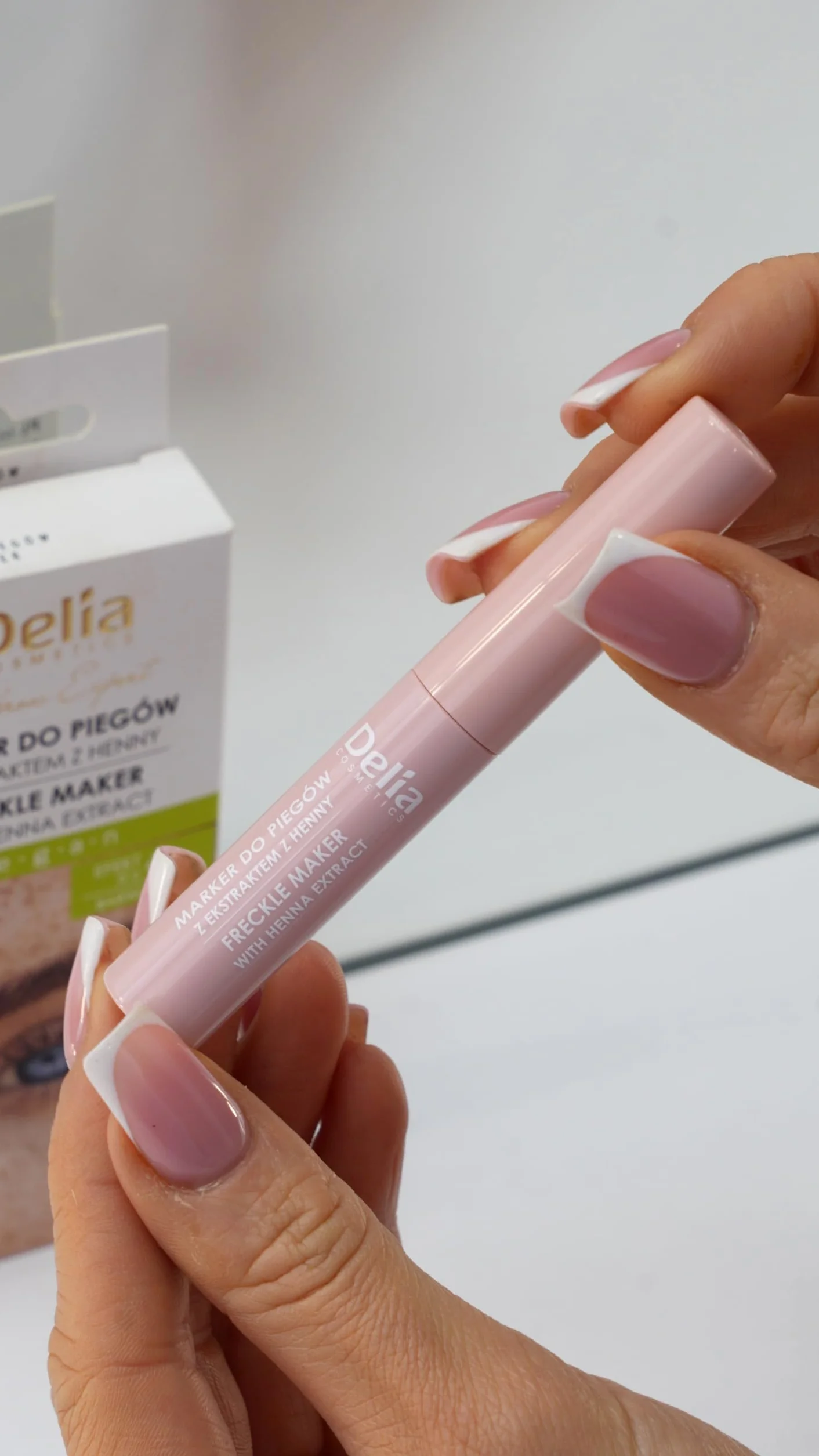 Marker do piegów Delia Cosmetics 4 ml
