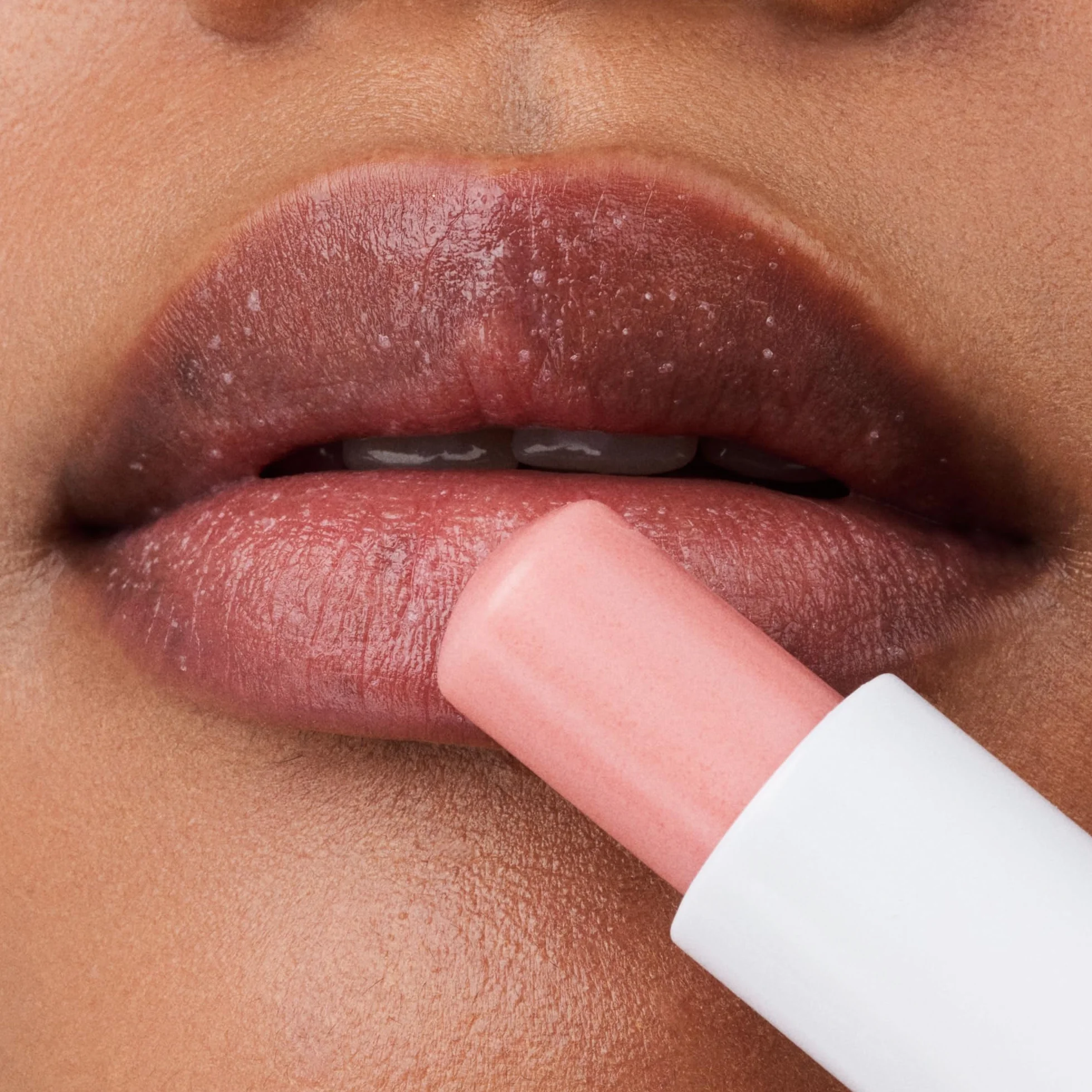 Catrice Lip Lovin' Smoothing Lip Scrub, No. 010, Smoothing, Nourishing, Express Result, Vegan, Paraben-Free, No Microplastic Particles, Nanoparticles Free, Pack of 1 (4 g)