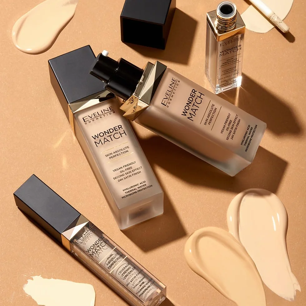 Eveline Cosmetics Wonder Match Luksusowy podkład dopasowujący się No 15 natural