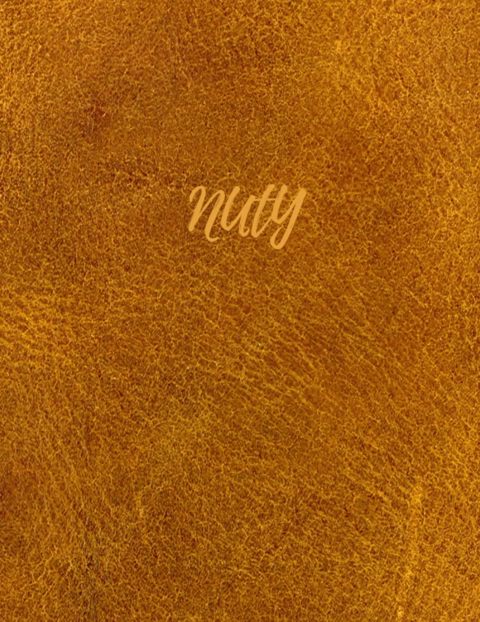 Nuty.: Musuc Manuscript. Zeszyt do nut. Pięciolinia z kluczem wiolinowm. Format A4, 100 stron.