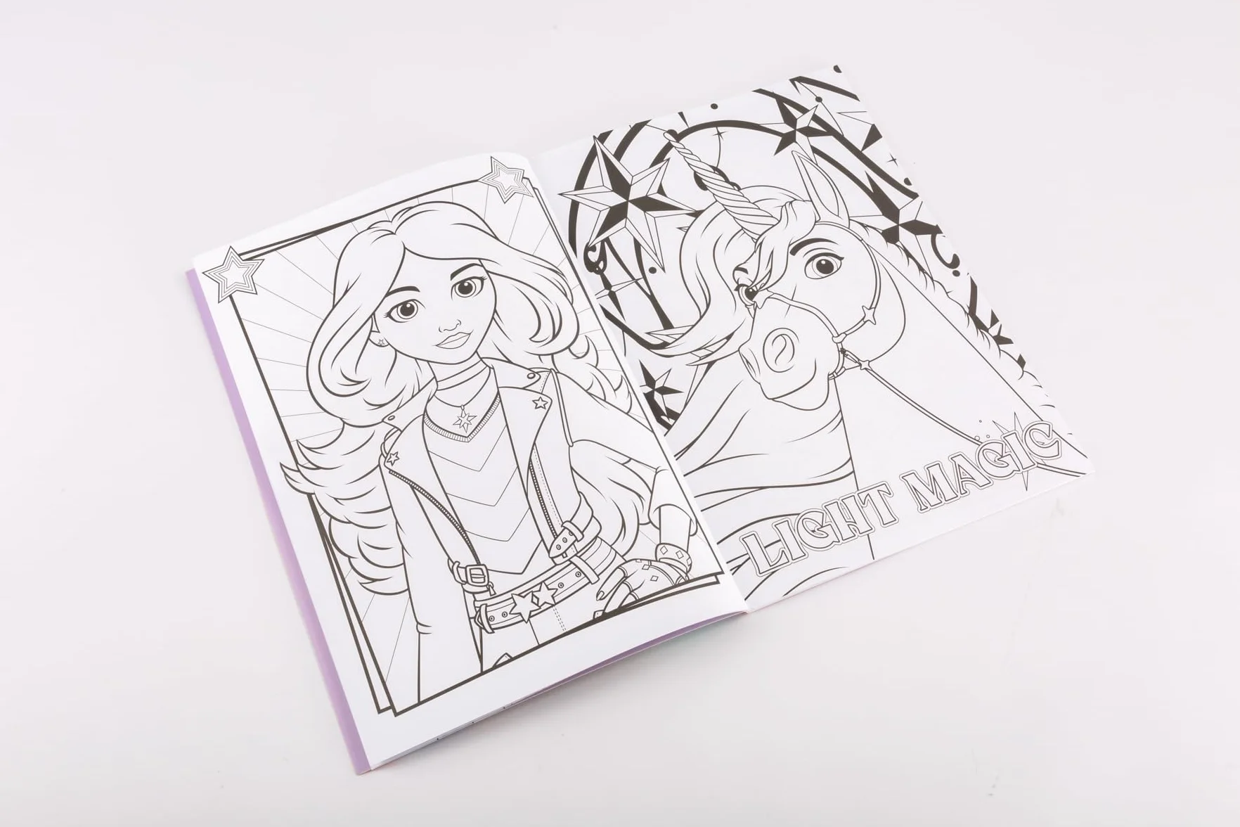 Unicorn Academy: Colouring Book