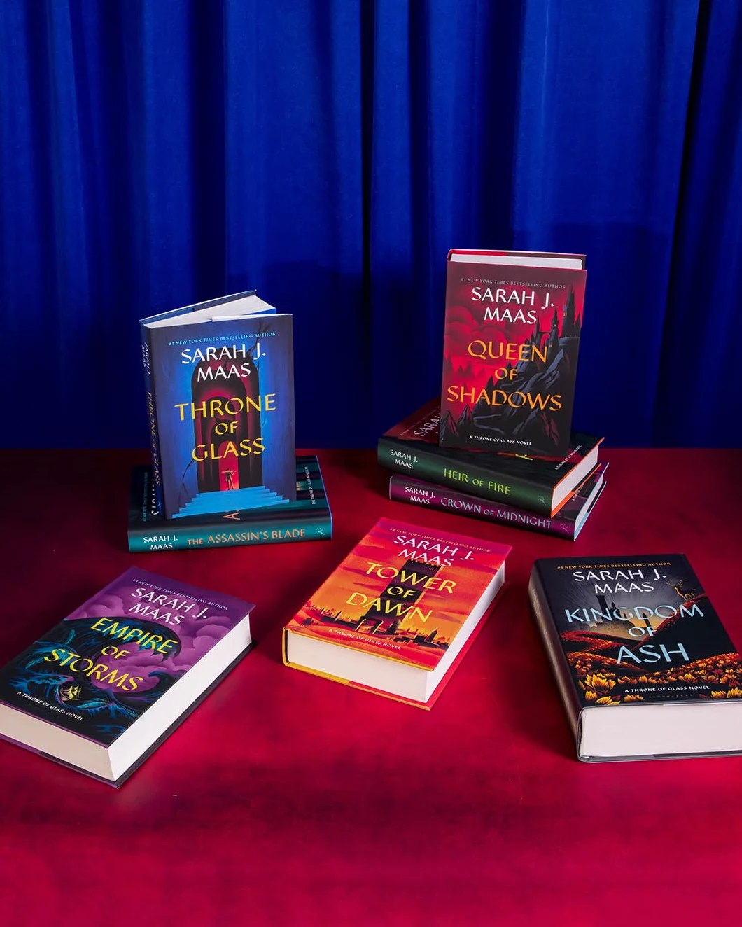 Throne of Glass Box Set: Sarah J. Maas: 1-8