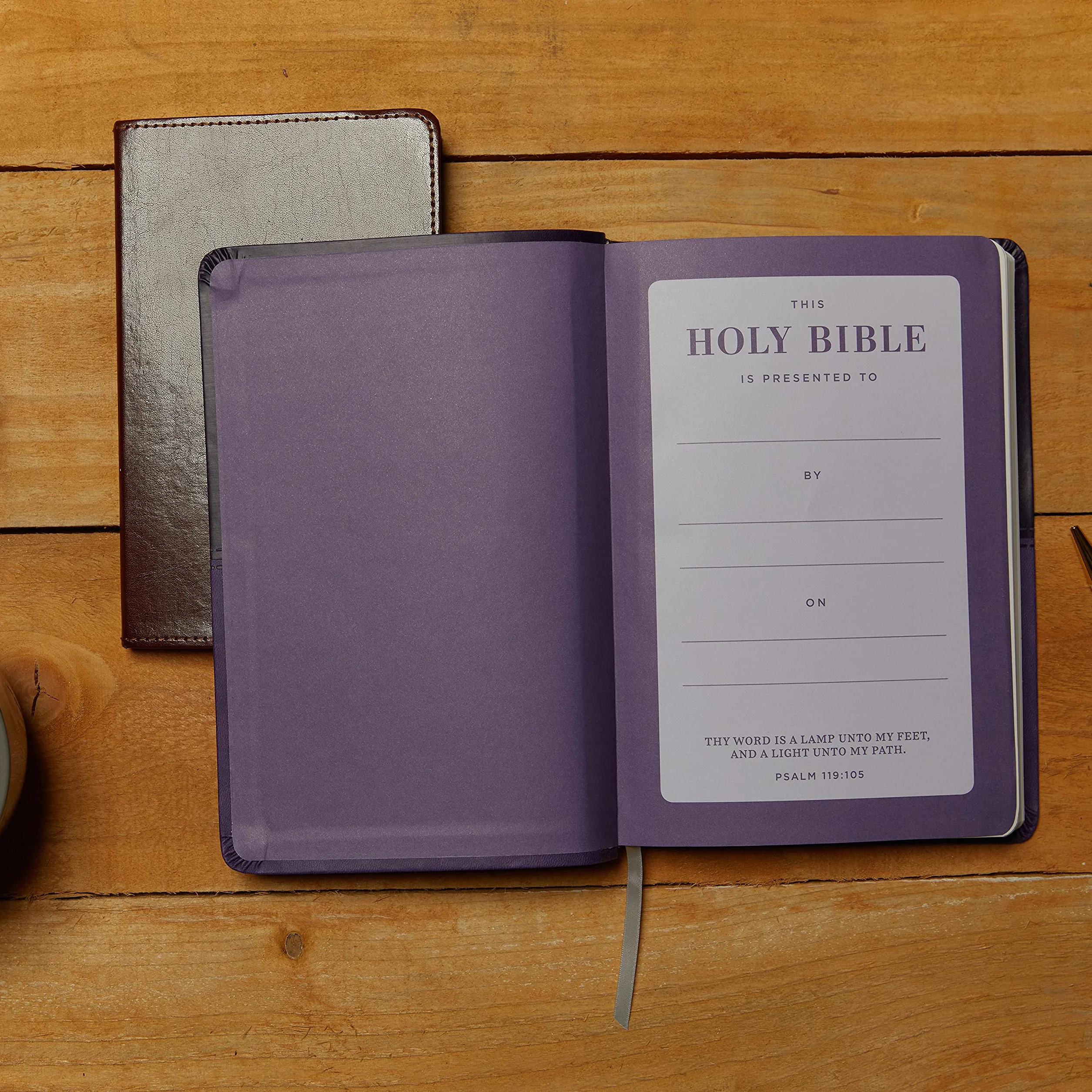 KJV, Thinline Bible, Large Print, Imitation Leather, Black, Red Letter Edition: King James Version