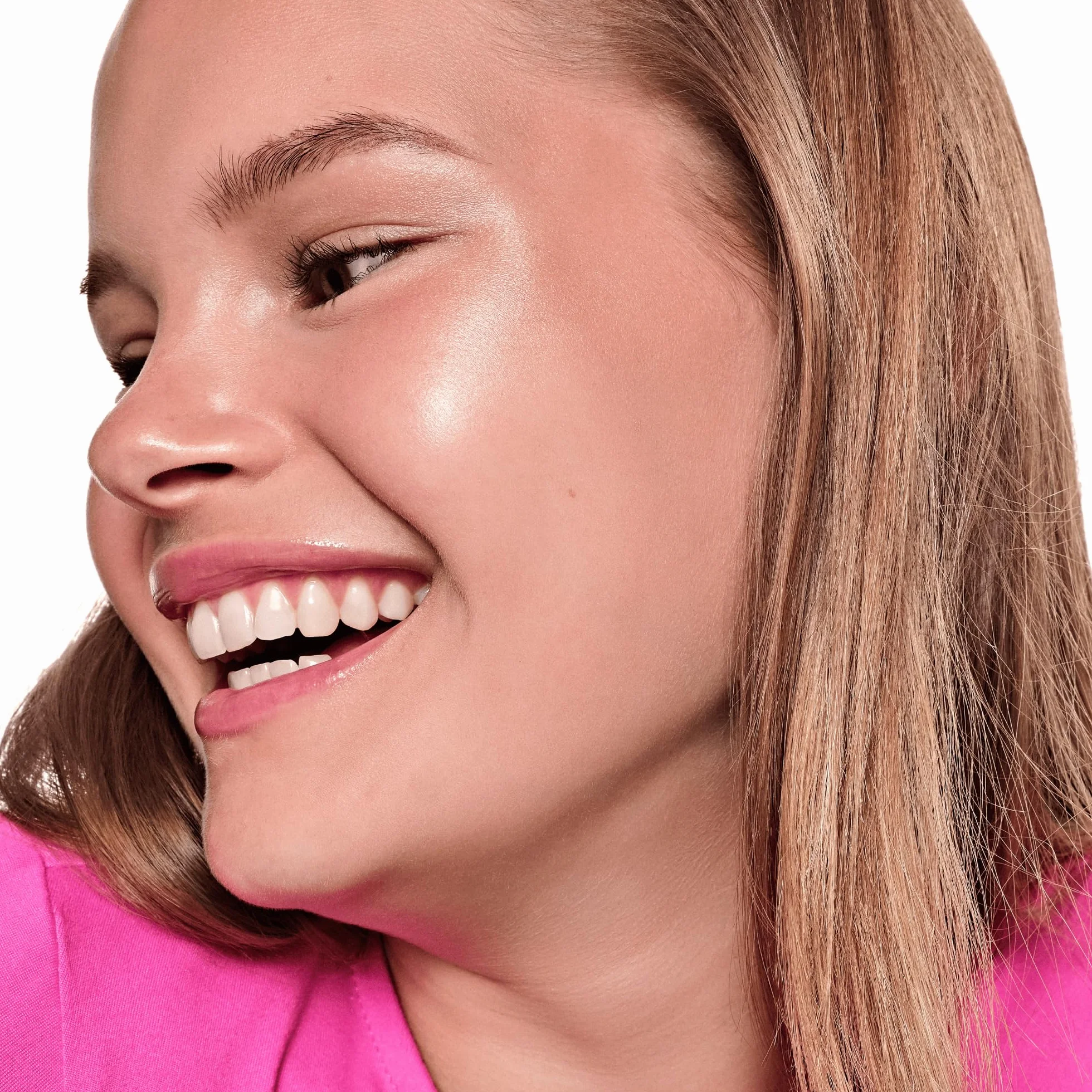 essence Rozświetlacz w sztyfcie BABY GOT GLOW, natychmiastowy wynik, błyszczący, świetlisty, mieniący się (5.5g)