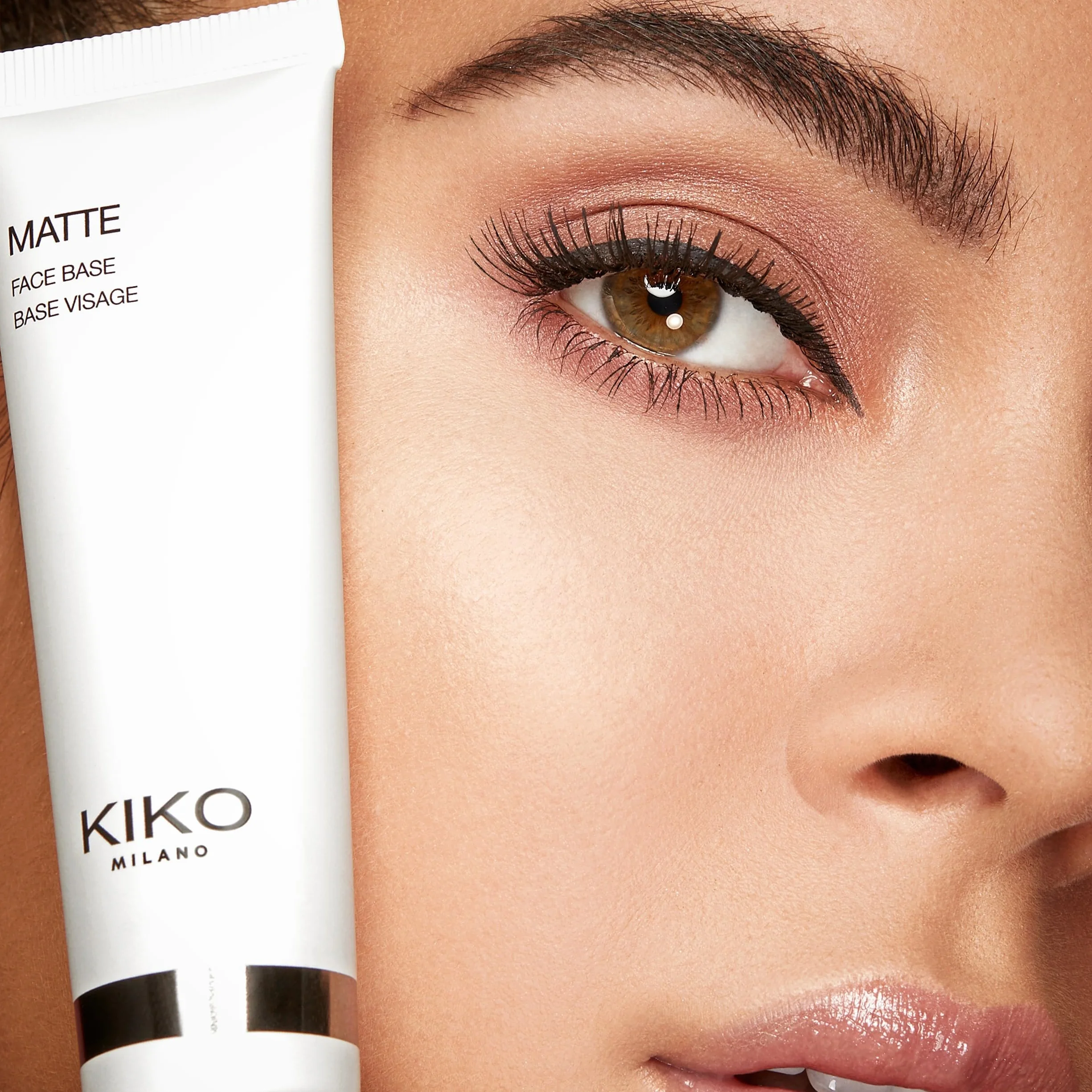 KIKO Milano Matte Face Base | Matująca baza, która wyrównuje koloryt cery, matowi skórę i maskuje jej niedoskonałości
