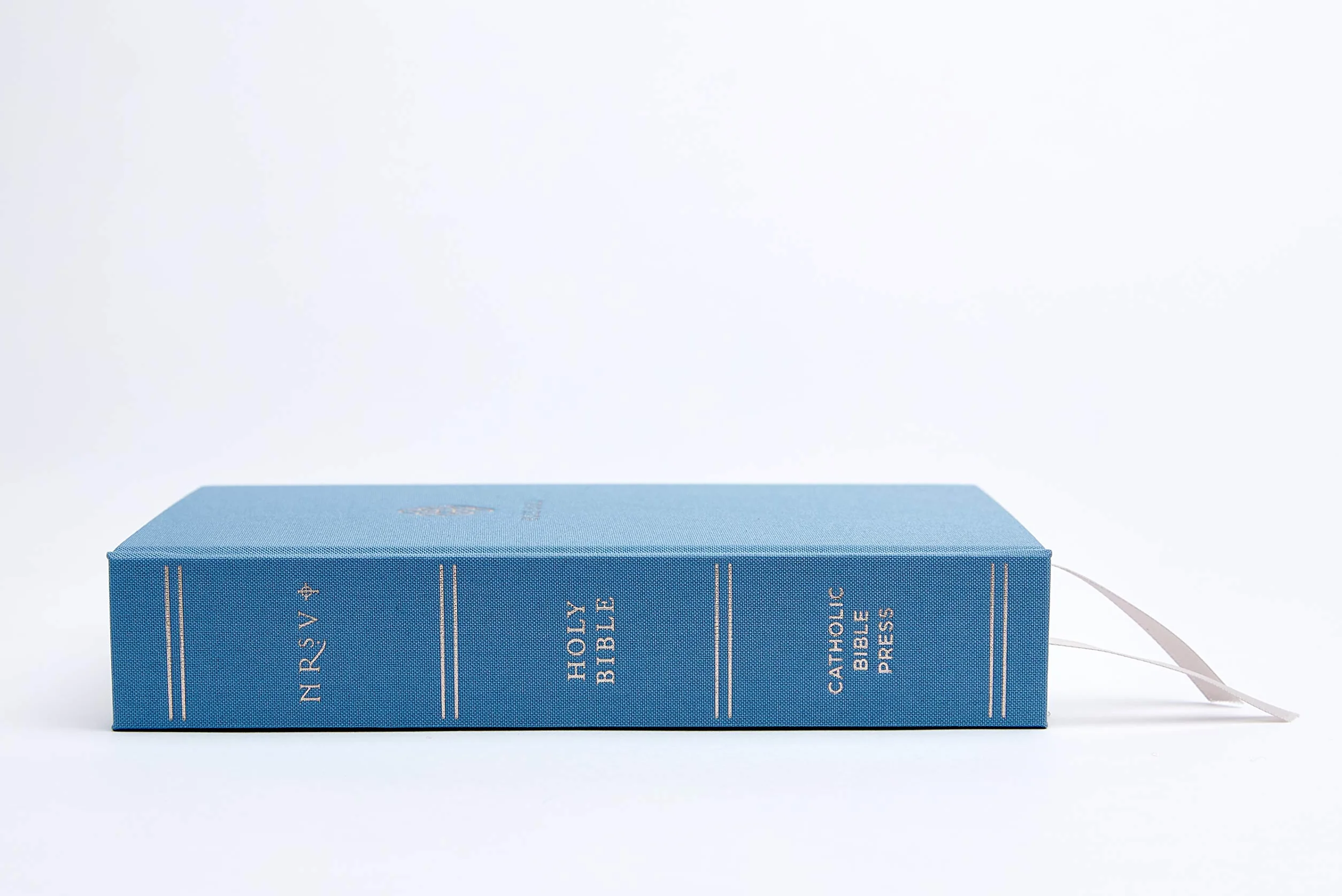 Nrsv, Catholic Bible, Journal Edition, Cloth Over Board, Blue, Comfort Print: Holy Bible