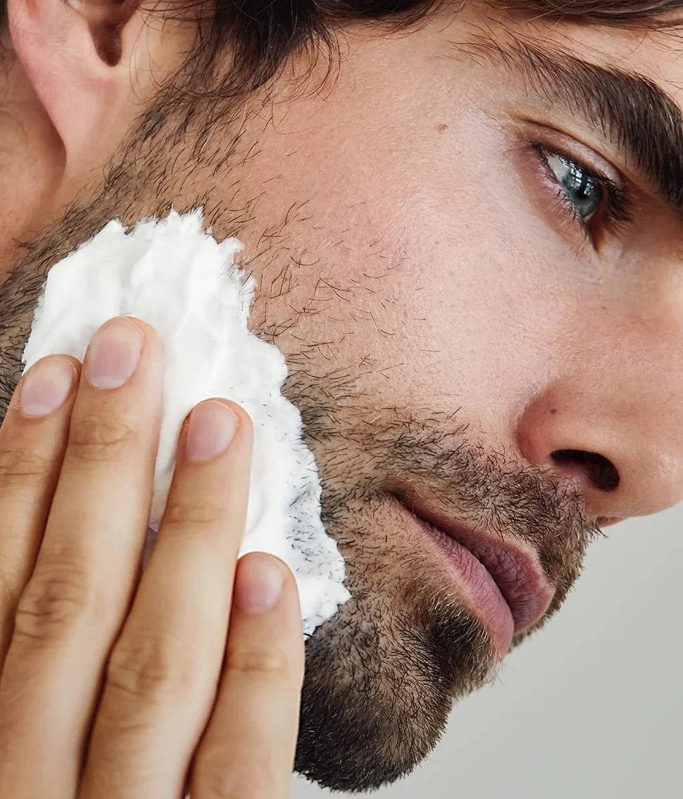 NIVEA MEN Sensitive Shaving Foam