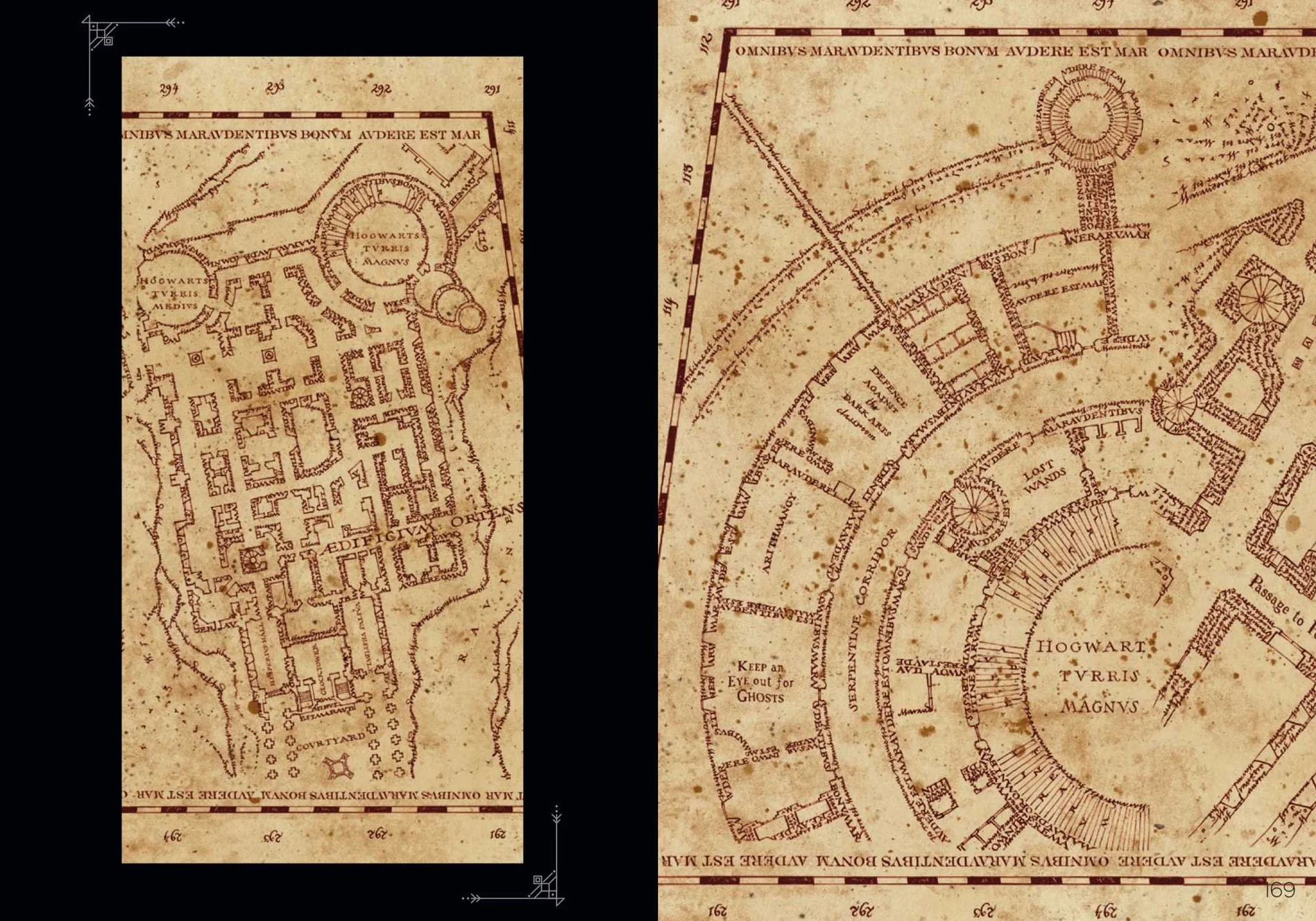 The Art of Harry Potter (Mini Book): Mini Book of Graphic Design