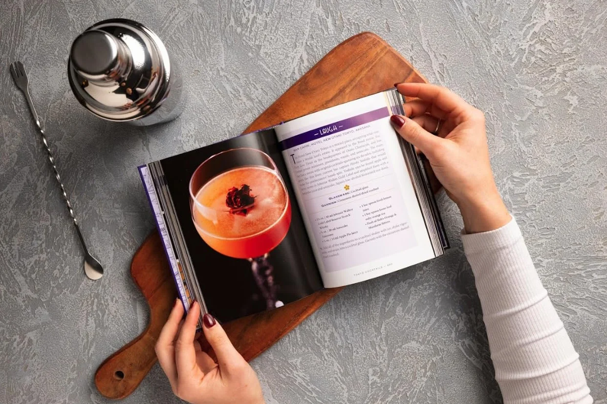 Tokyo Cocktails: An Elegant Collection of Over 100 Recipes Inspired by the Eastern Capital