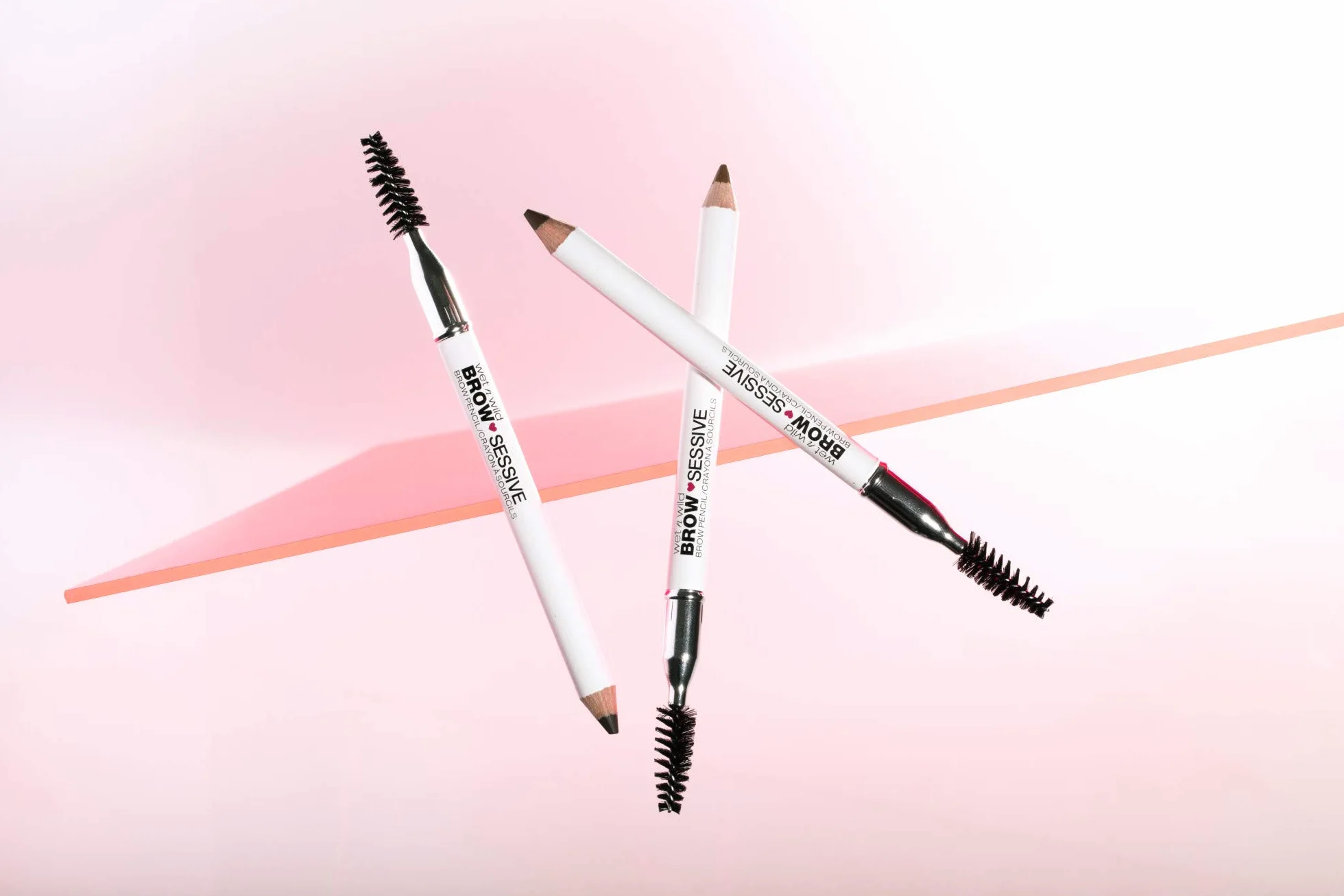 Wet n Wild, Kredka do Brwi Brow-Sessive, Kredka do Brwi z Dwoma Końcówkami i Szczoteczką do Cienkich i Grubych Brwi, Naturalny Wygląd, Możliwość Budowania Koloru, Odcień Medium Brown