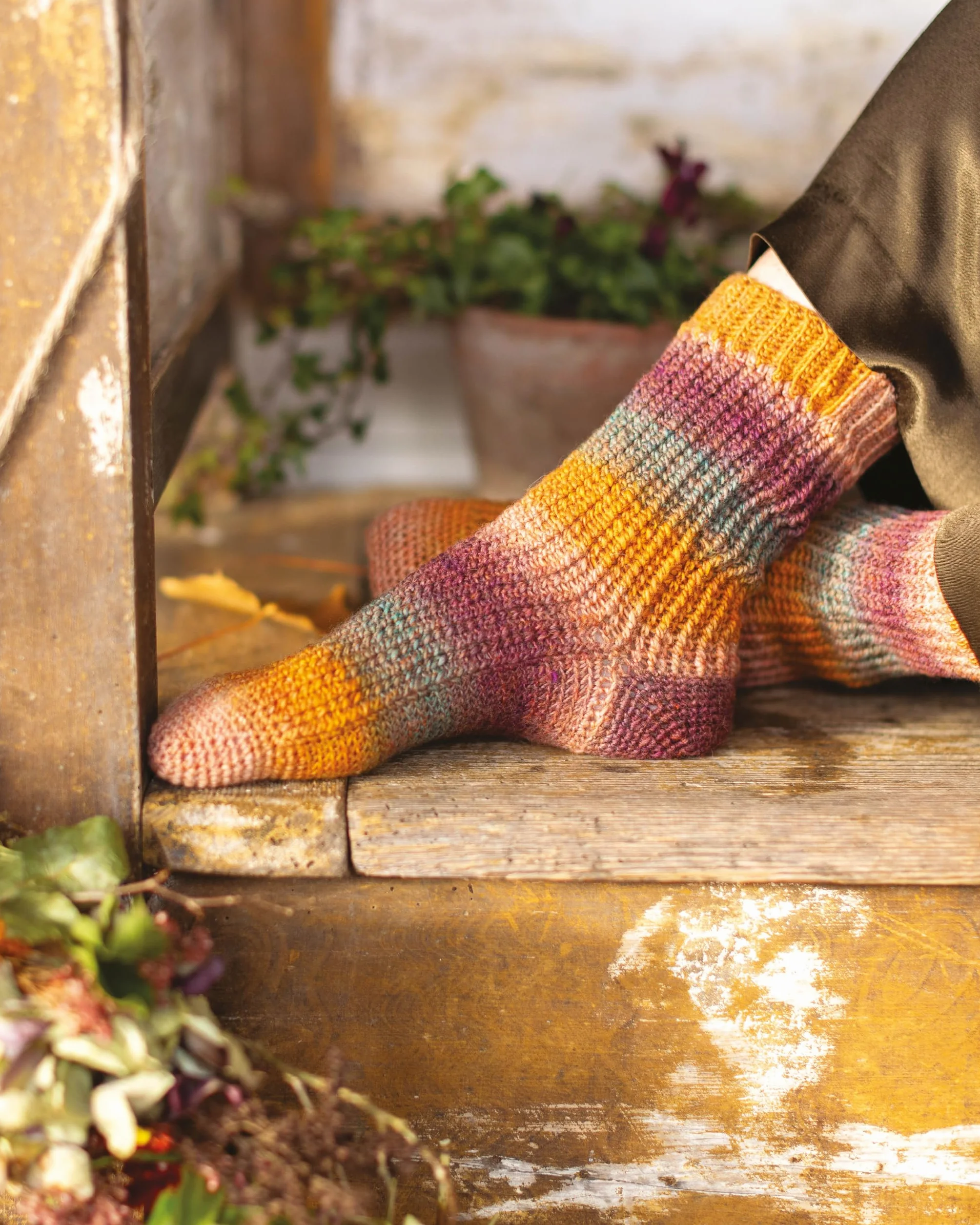 Crochet Socks That Rock: A Beginner's Guide to Quick & Comfortable Crochet Socks