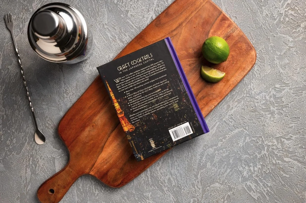 Tokyo Cocktails: An Elegant Collection of Over 100 Recipes Inspired by the Eastern Capital