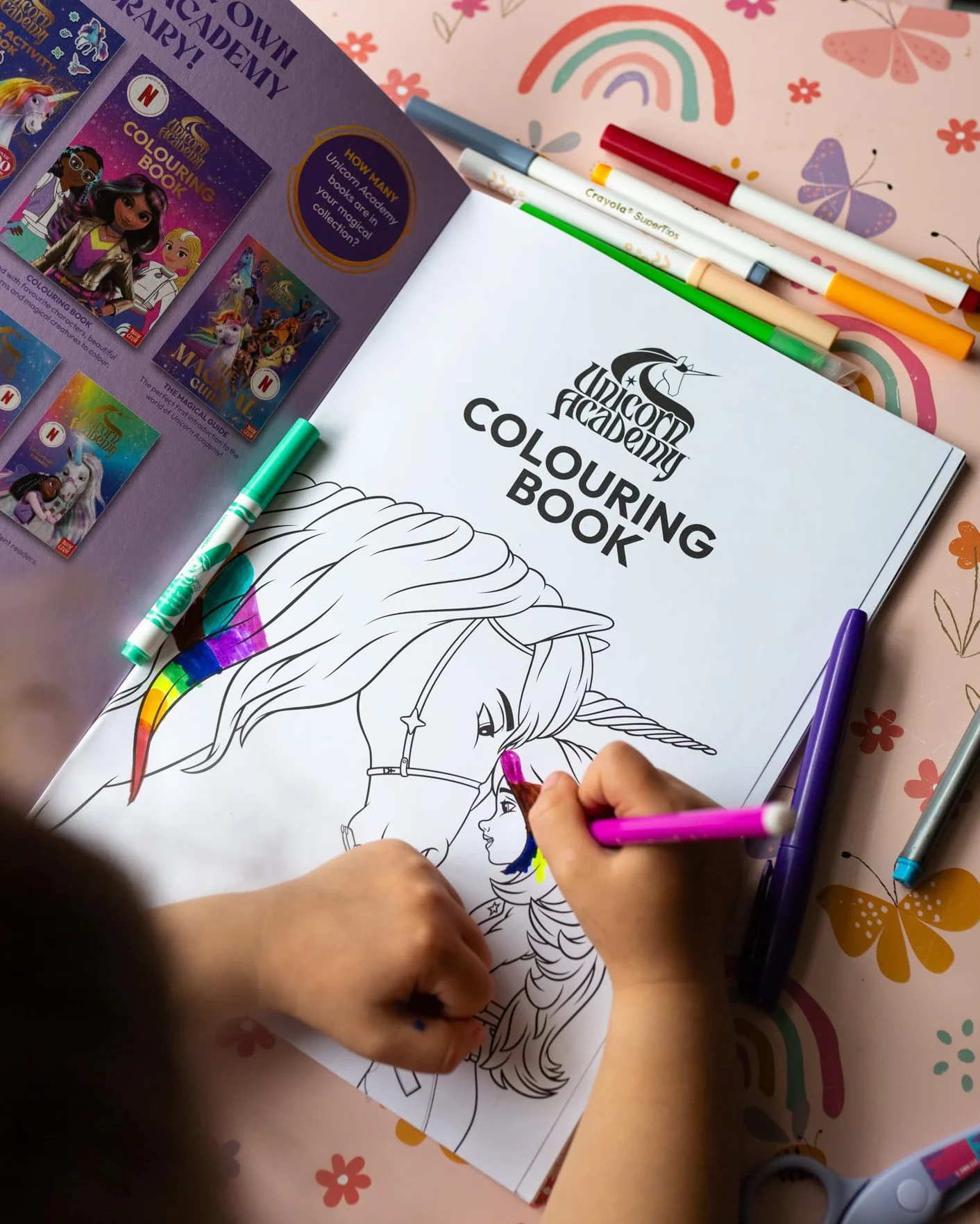 Unicorn Academy: Colouring Book
