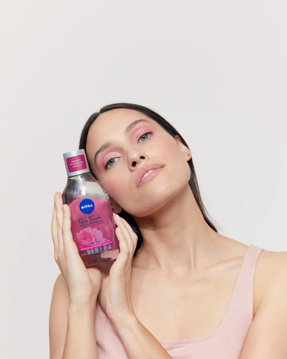 NIVEA Rose Touch Dwufazowy płyn micelarny z wodą różaną 400 ml