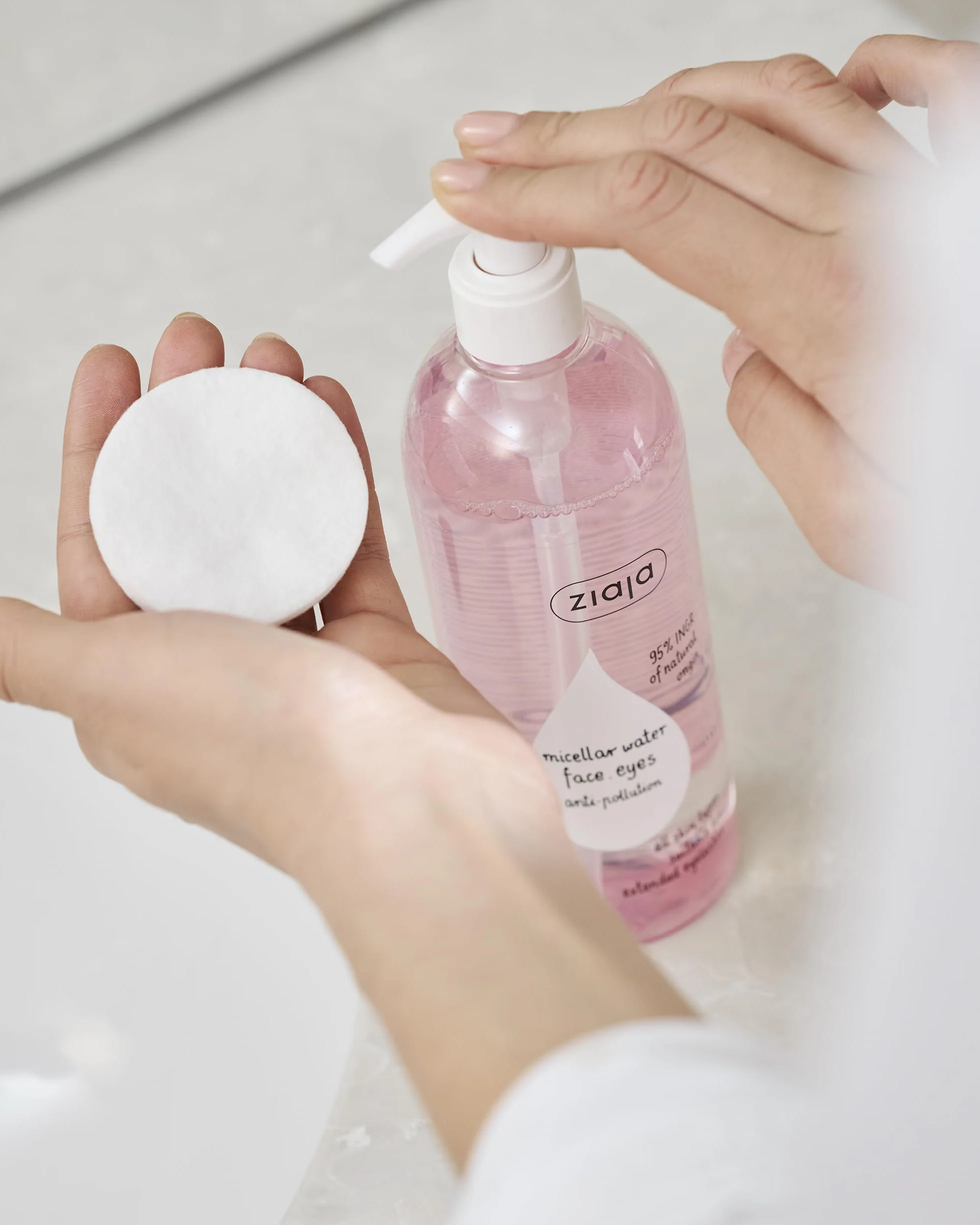 Ziaja Woda Micelarna do twarzy i oczu 390Ml 390 ml