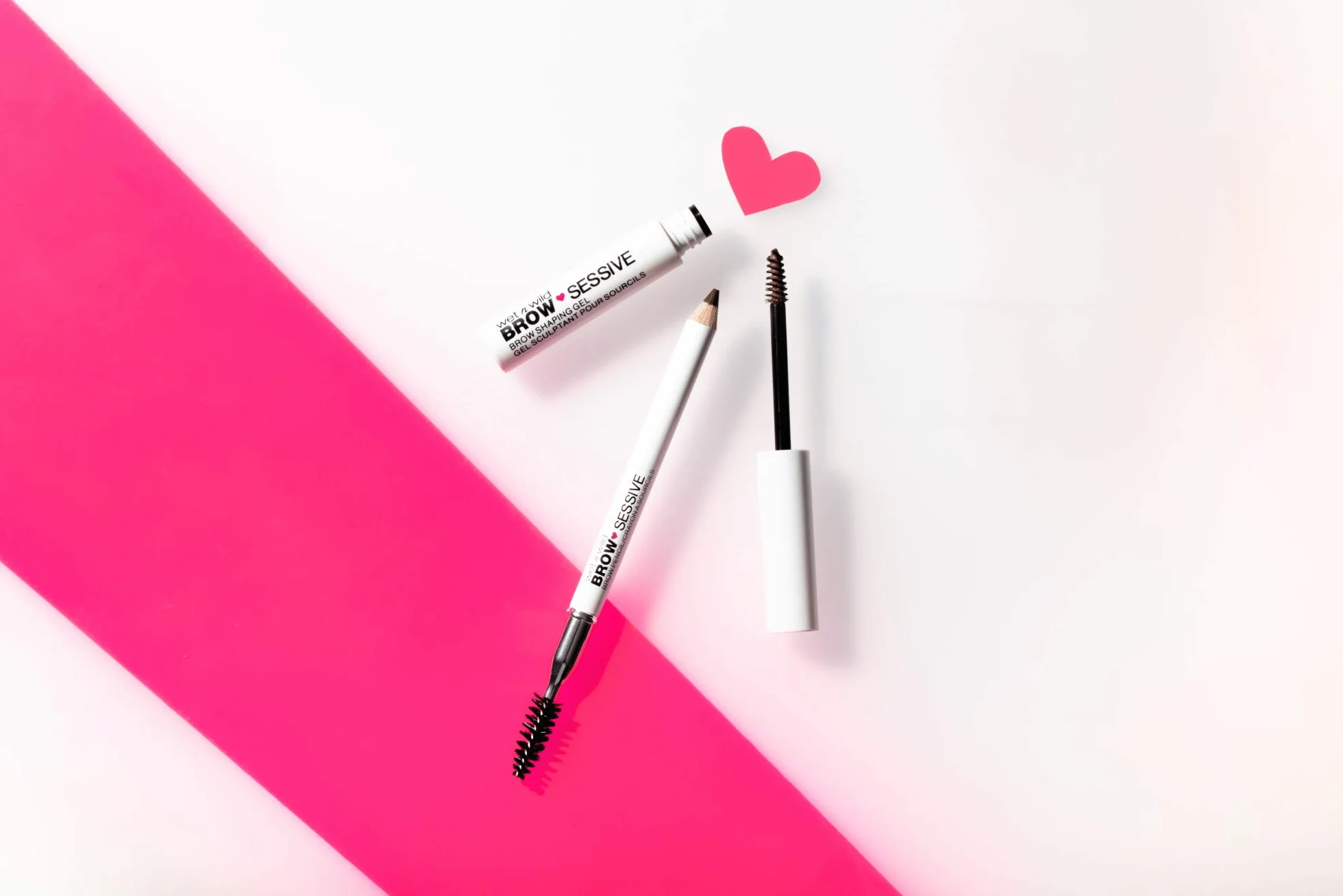 Wet n Wild, Kredka do Brwi Brow-Sessive, Kredka do Brwi z Dwoma Końcówkami i Szczoteczką do Cienkich i Grubych Brwi, Naturalny Wygląd, Możliwość Budowania Koloru, Odcień Medium Brown
