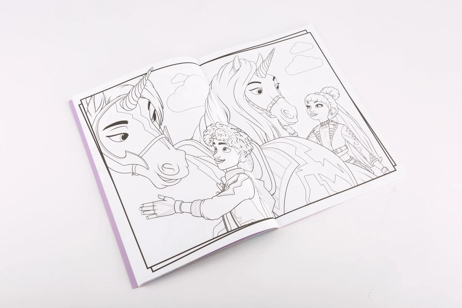 Unicorn Academy: Colouring Book