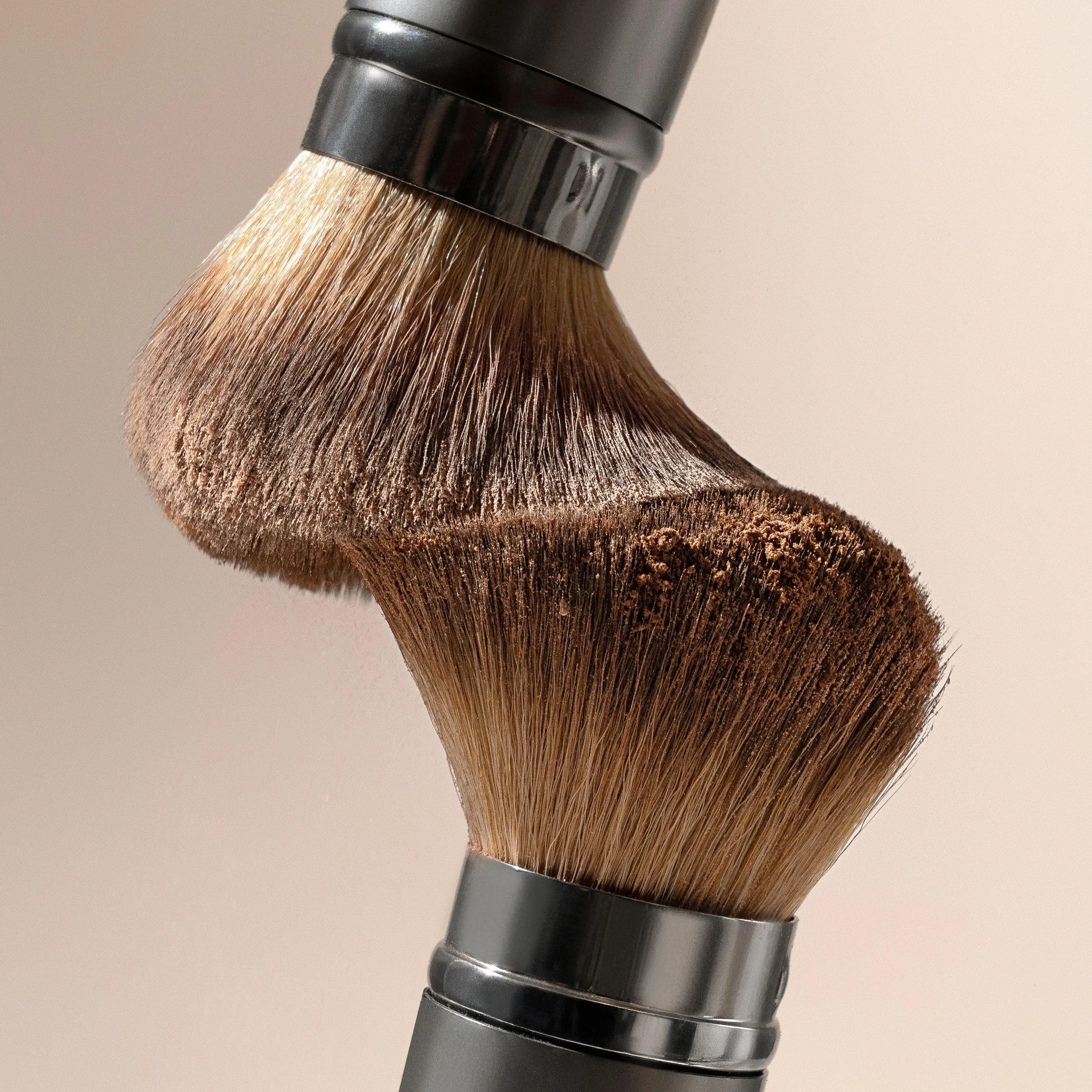 EcoTools Wysuwany pędzel do twarzy – Multiligual