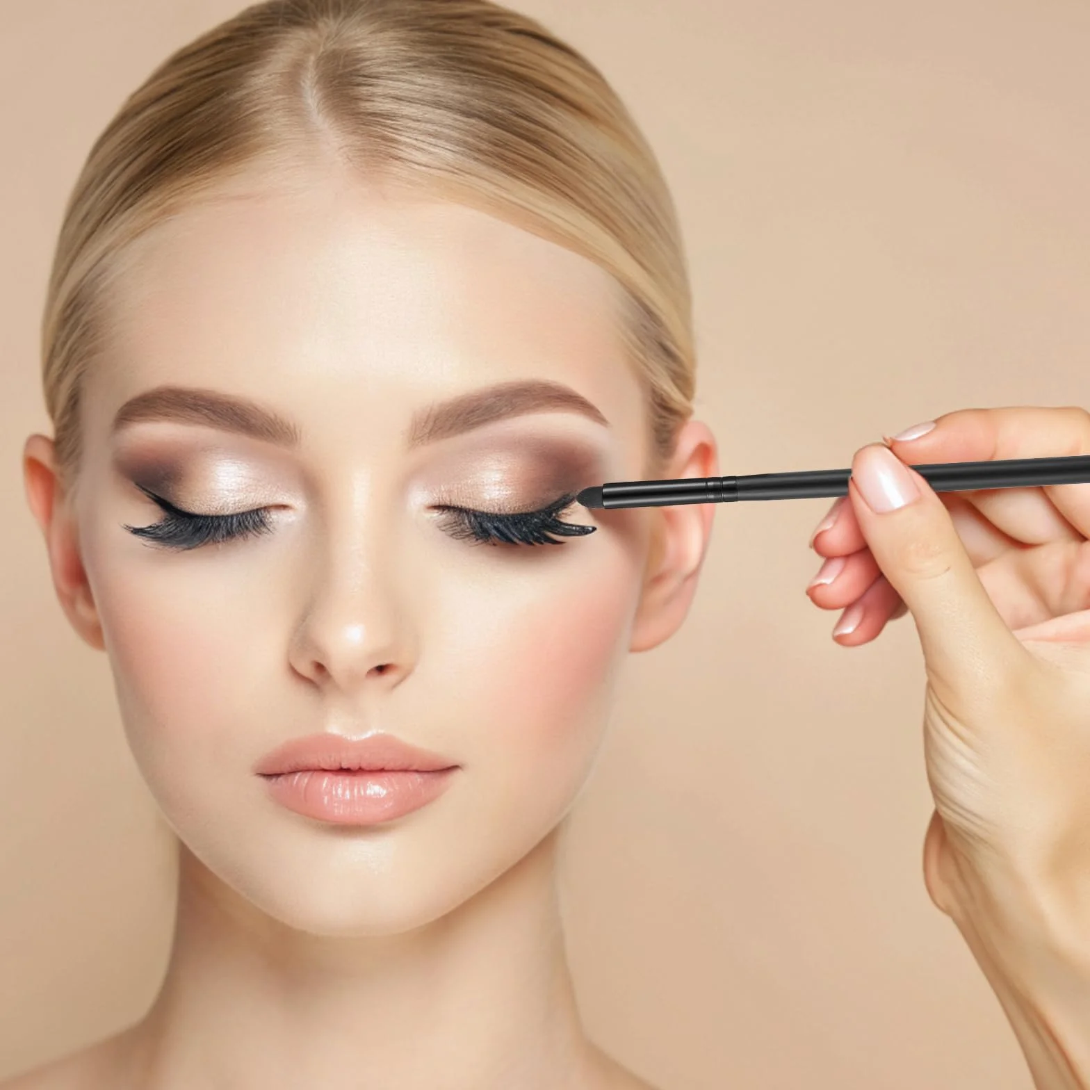 COMNICO Pędzel do oczu, 6 sztuk, gąbka, pędzelek do oczu, aplikatory eyelinera, pędzelek do wycierania, pędzelek do cieni do powiek, małe płaskie włosie do rozjaśniania eyelinera, smokey eyes gąbka