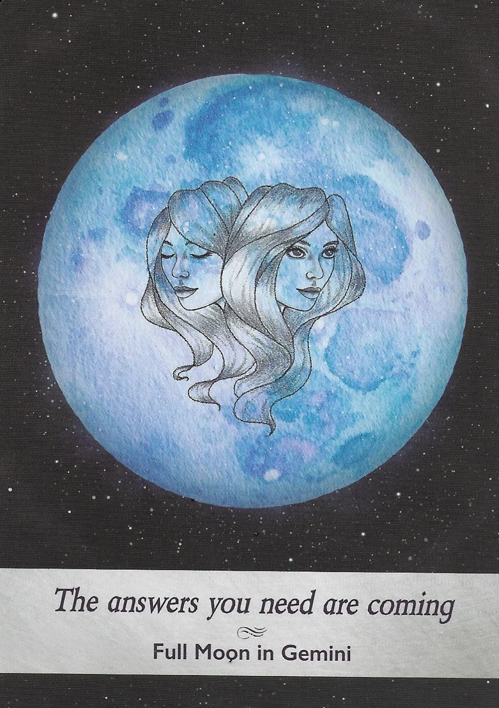 Moonology(TM) Oracle Cards: A 44-Card Moon Astrology Oracle Deck and Guidebook
