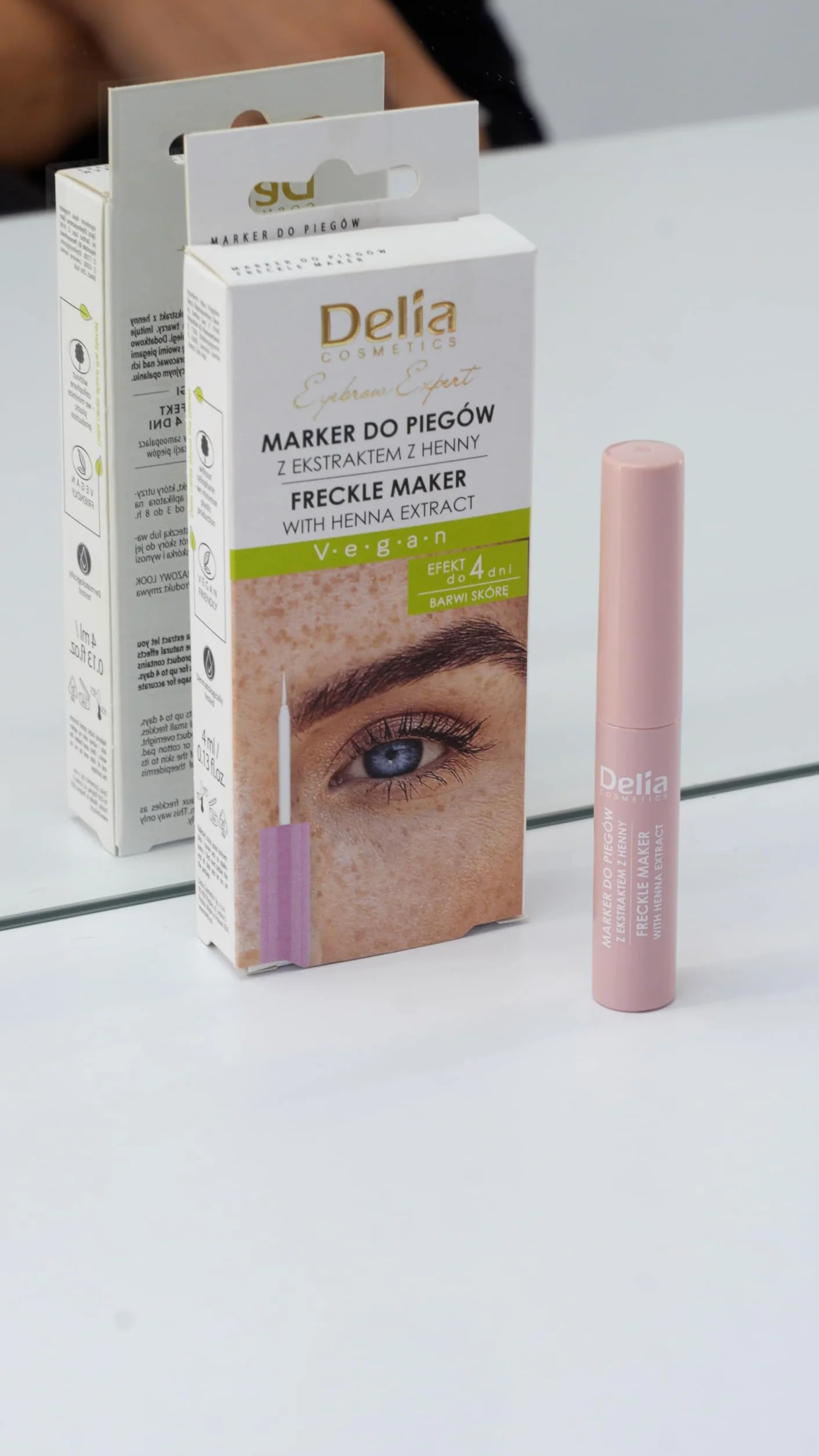 Marker do piegów Delia Cosmetics 4 ml