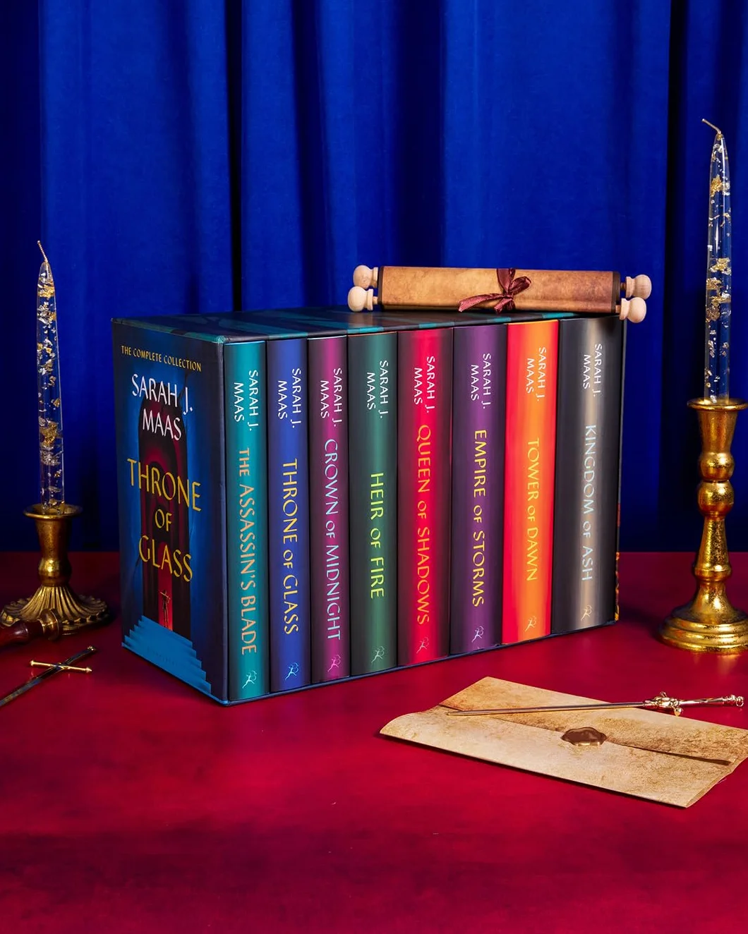 Throne of Glass Box Set: Sarah J. Maas: 1-8