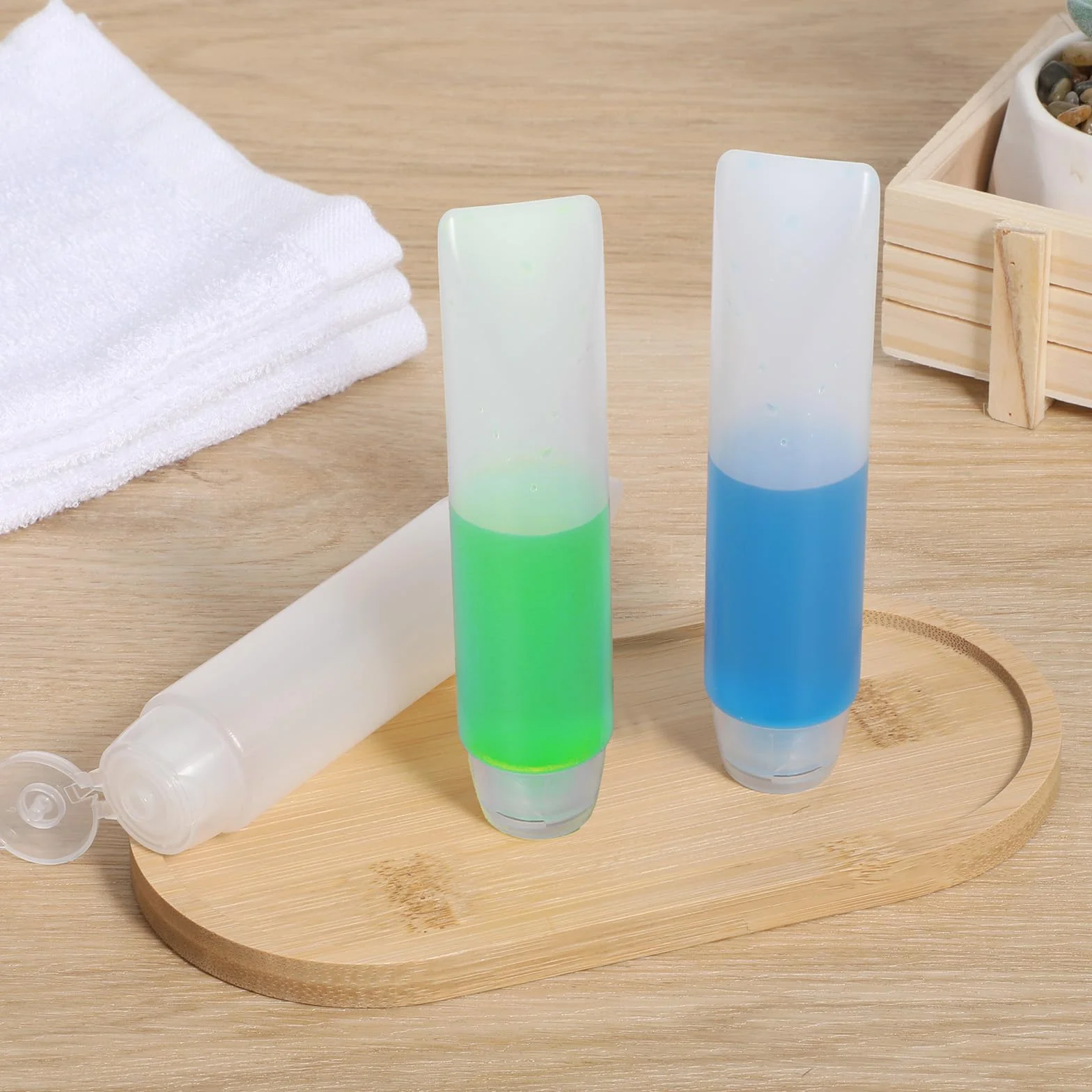 Zestaw 12 butelek podróżnych 30 ml szczelne pojemniki na kosmetyki